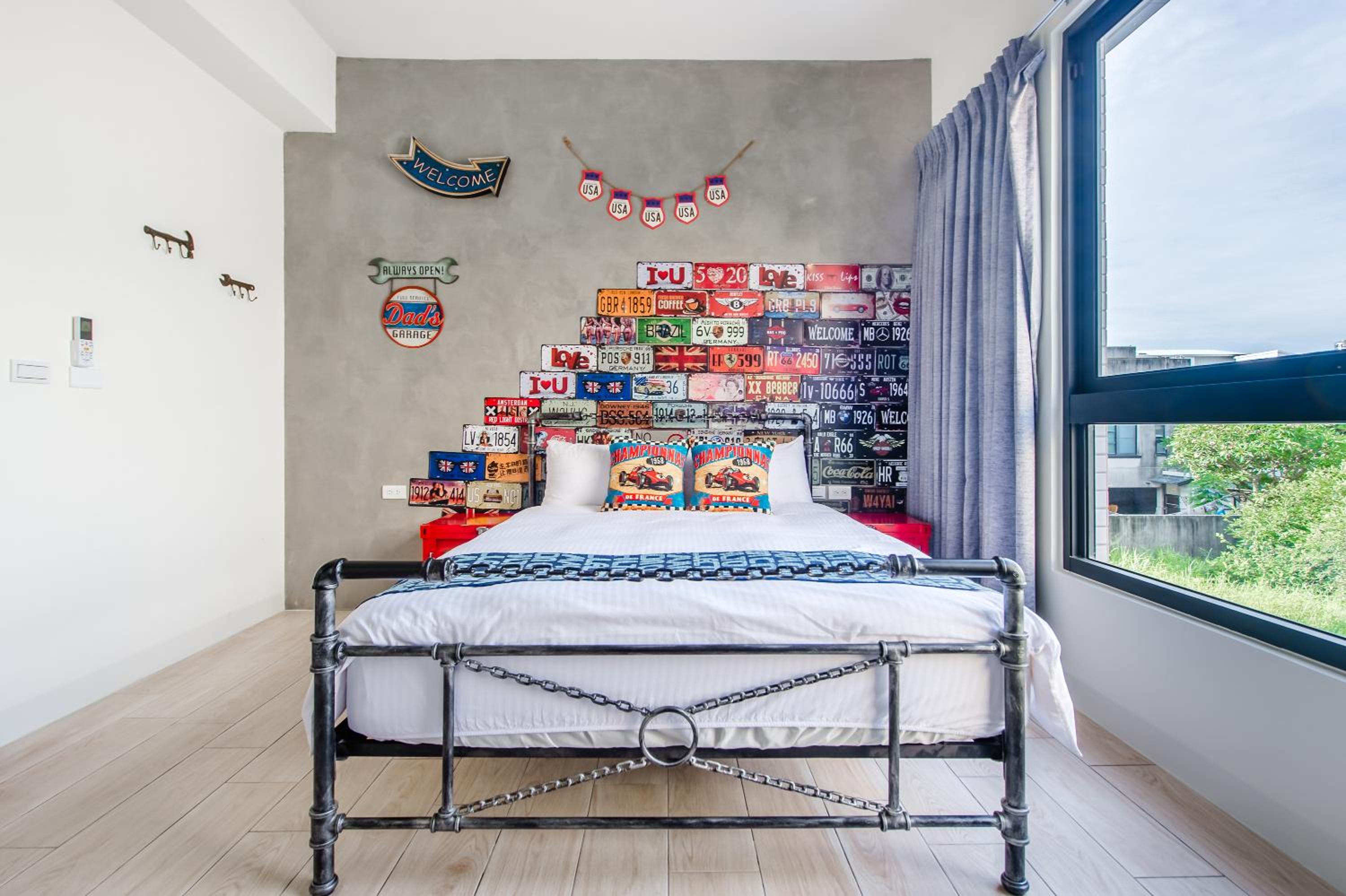 Standard Double Room - Photo 8