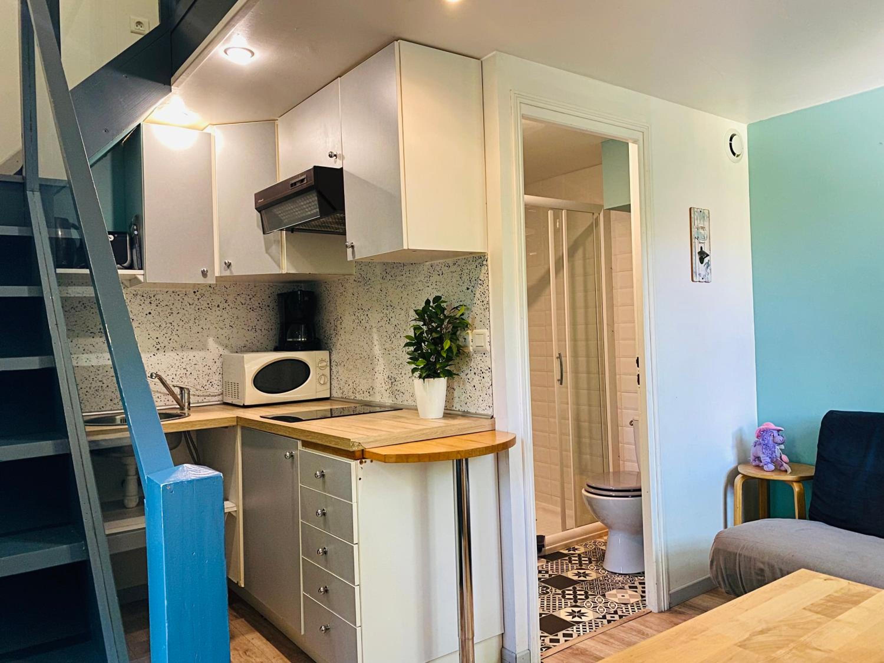 One-Bedroom Cottage - Photo 7