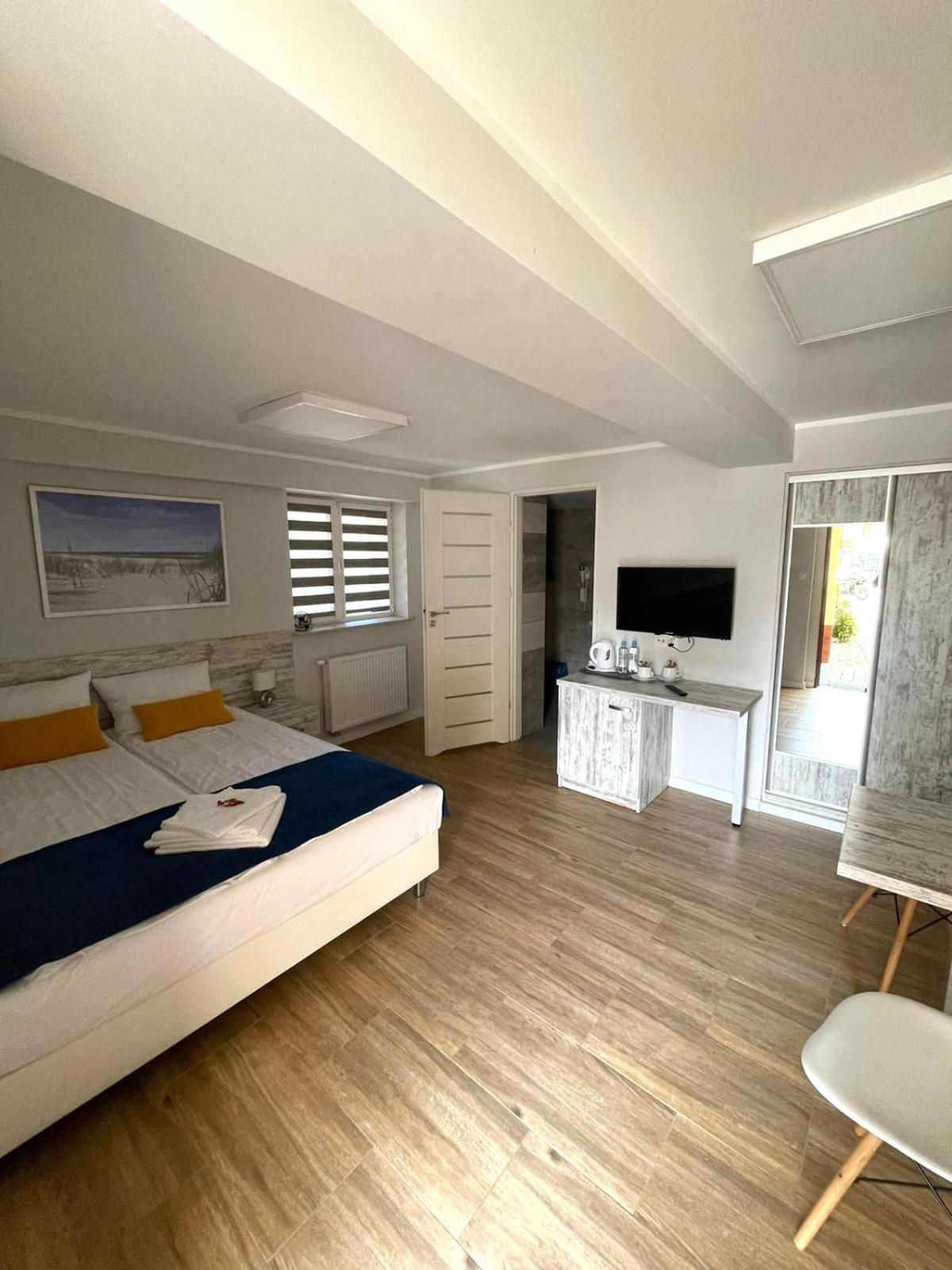 Large Double Room