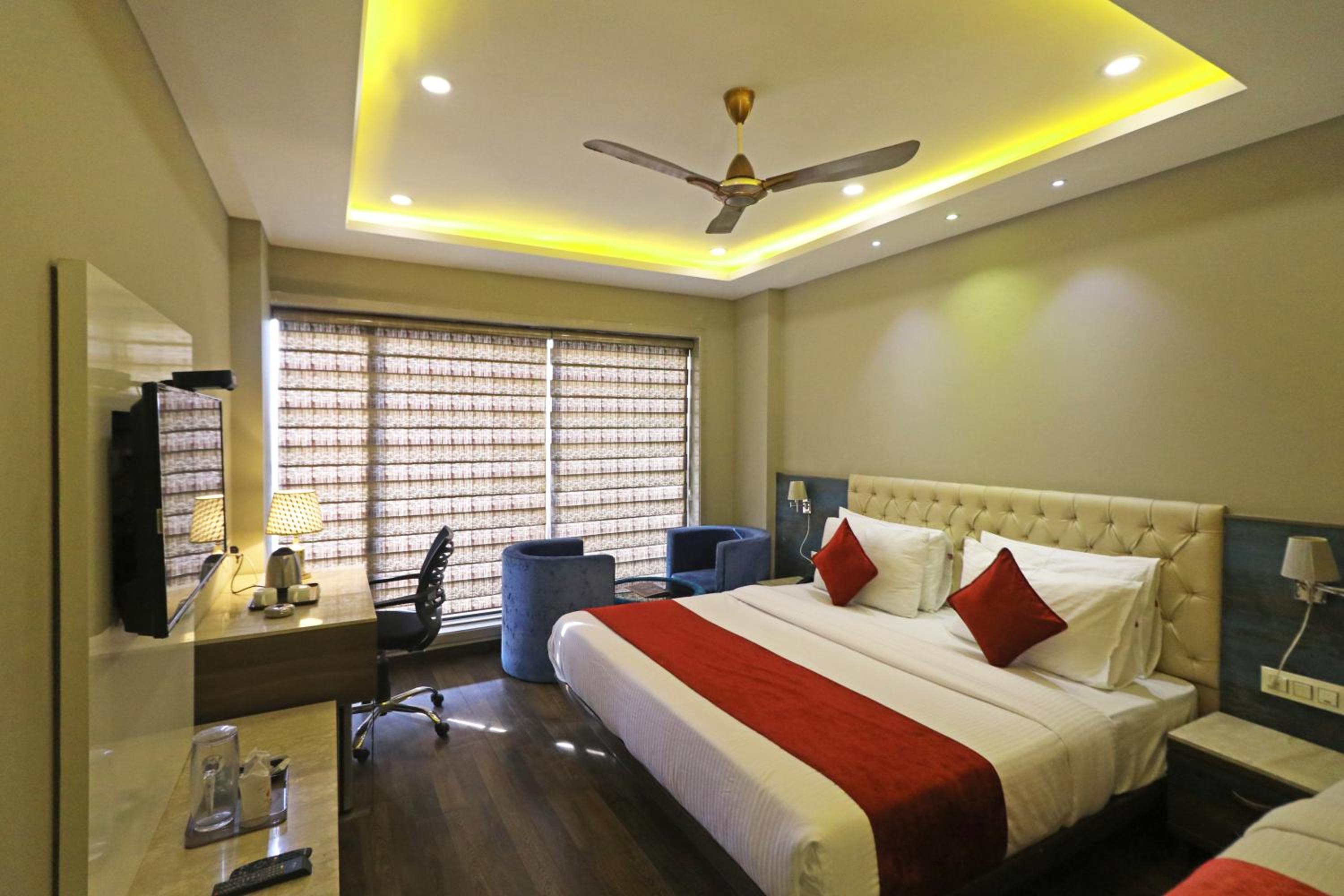 Superior King Room photo 3