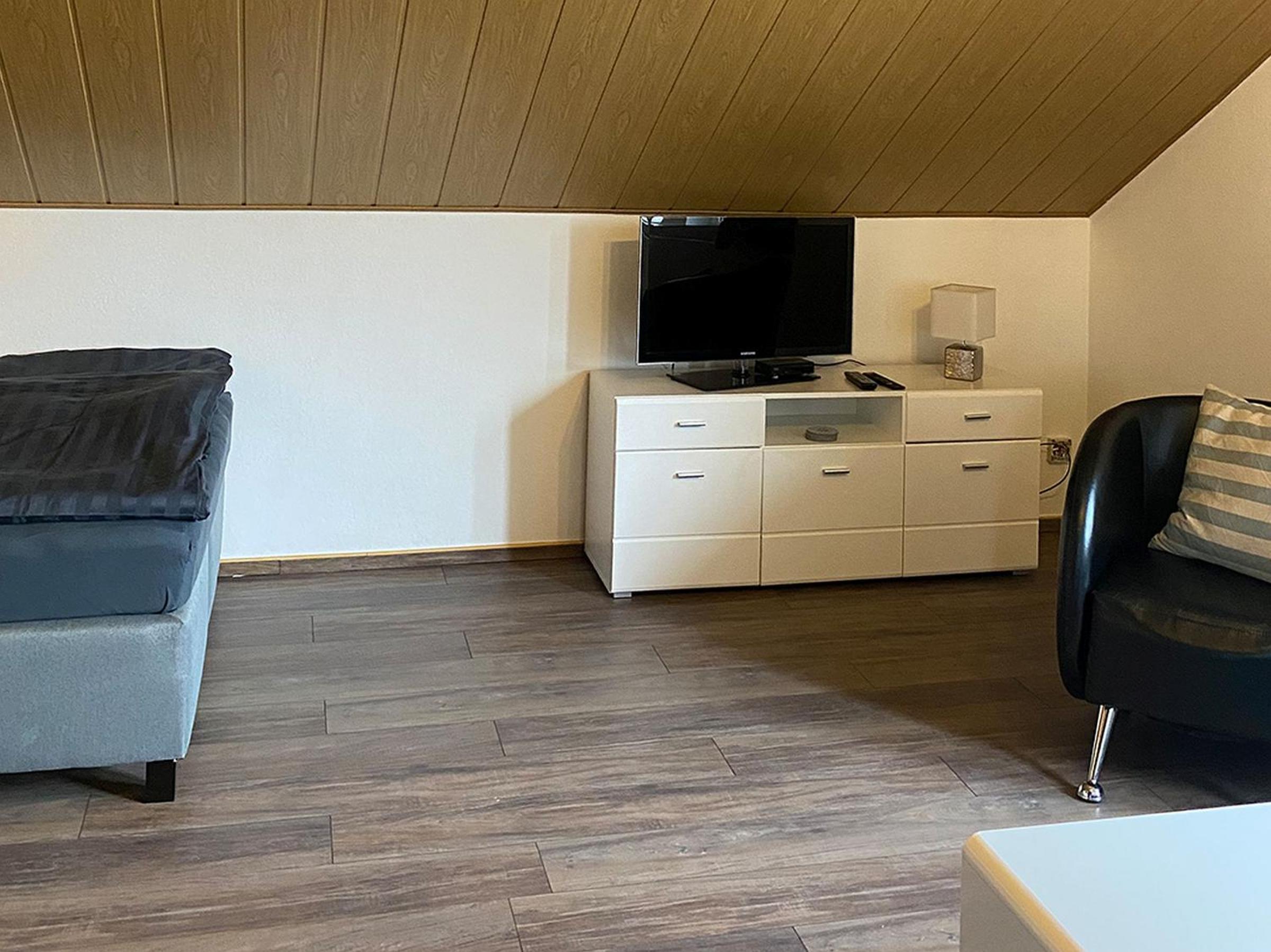 Studio Apartment photo 3