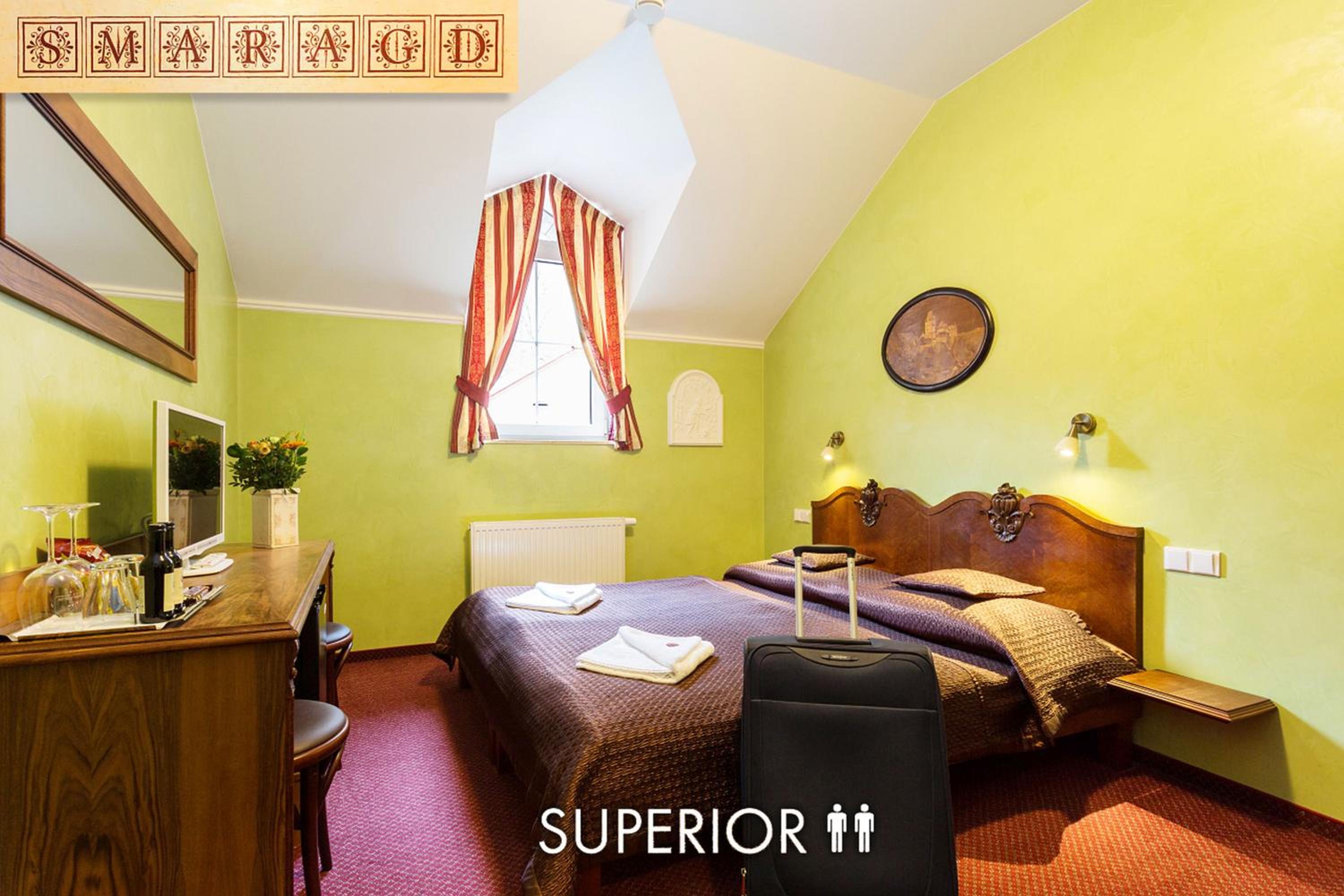Superior Double Room With Castle View photo 3