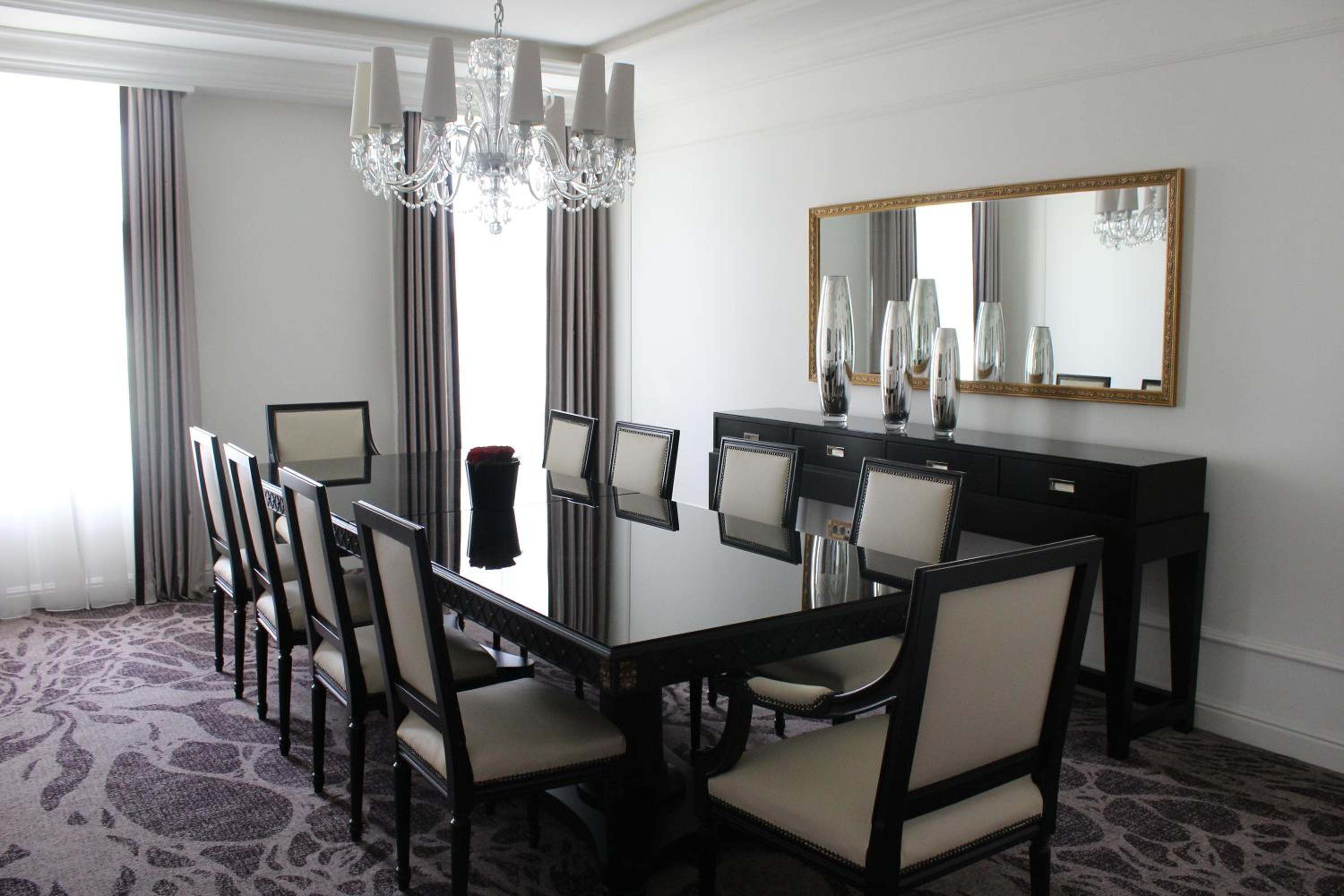 Presidential Suite