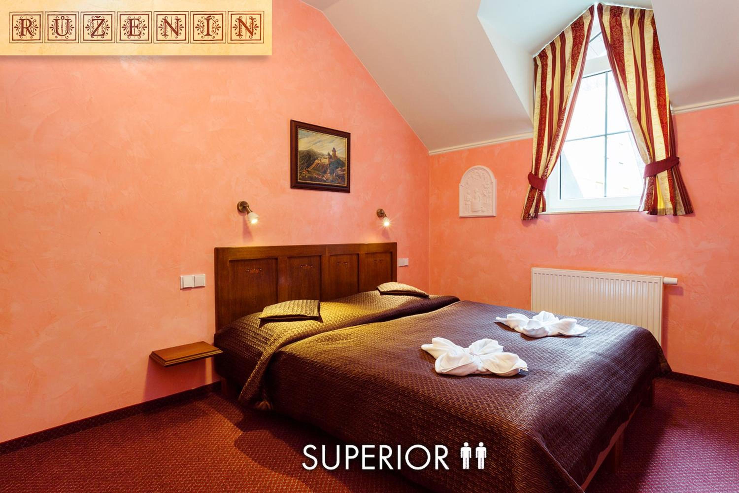 Superior Double Room With Castle View photo 2