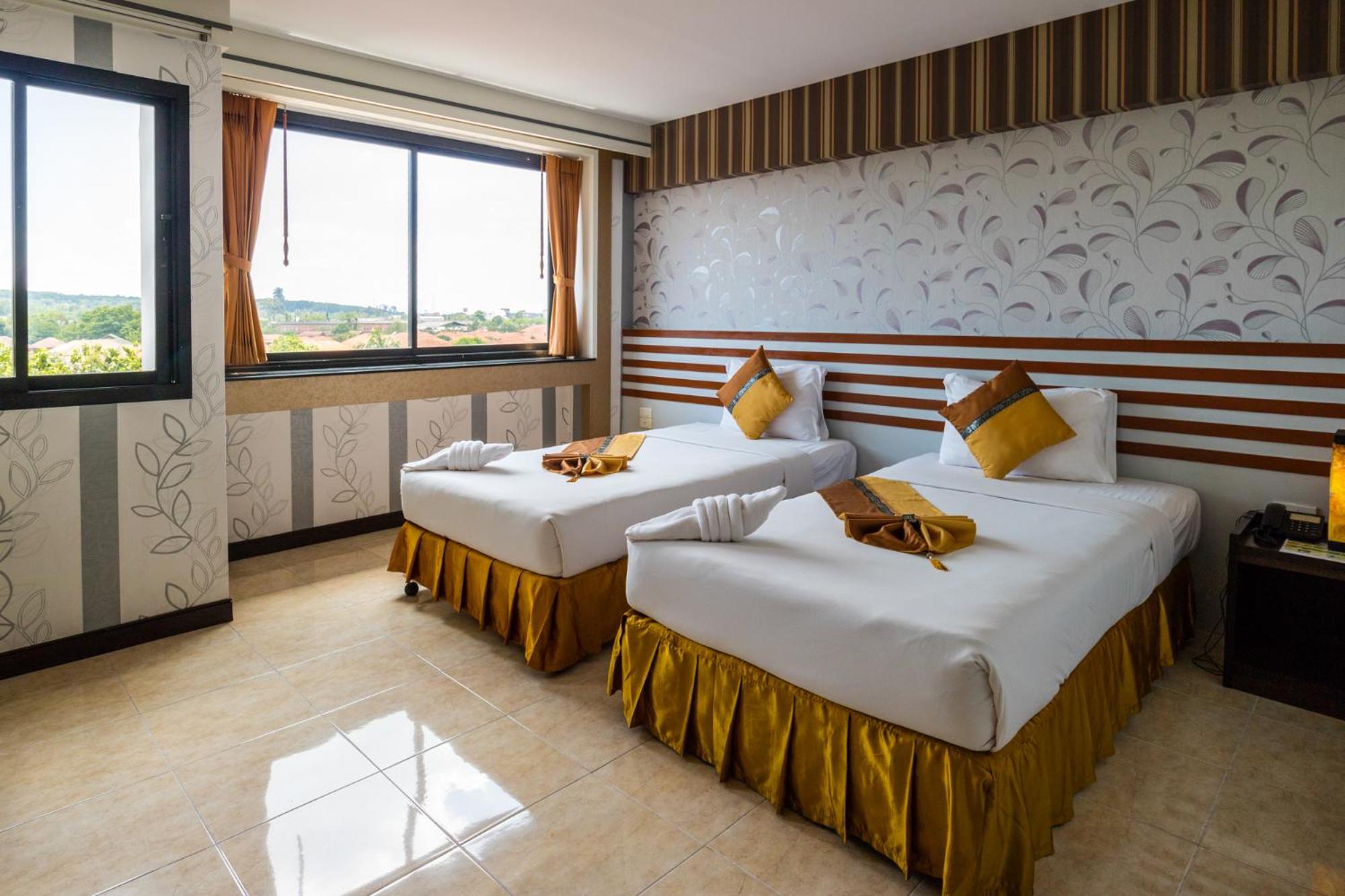 Large Twin Room photo 3