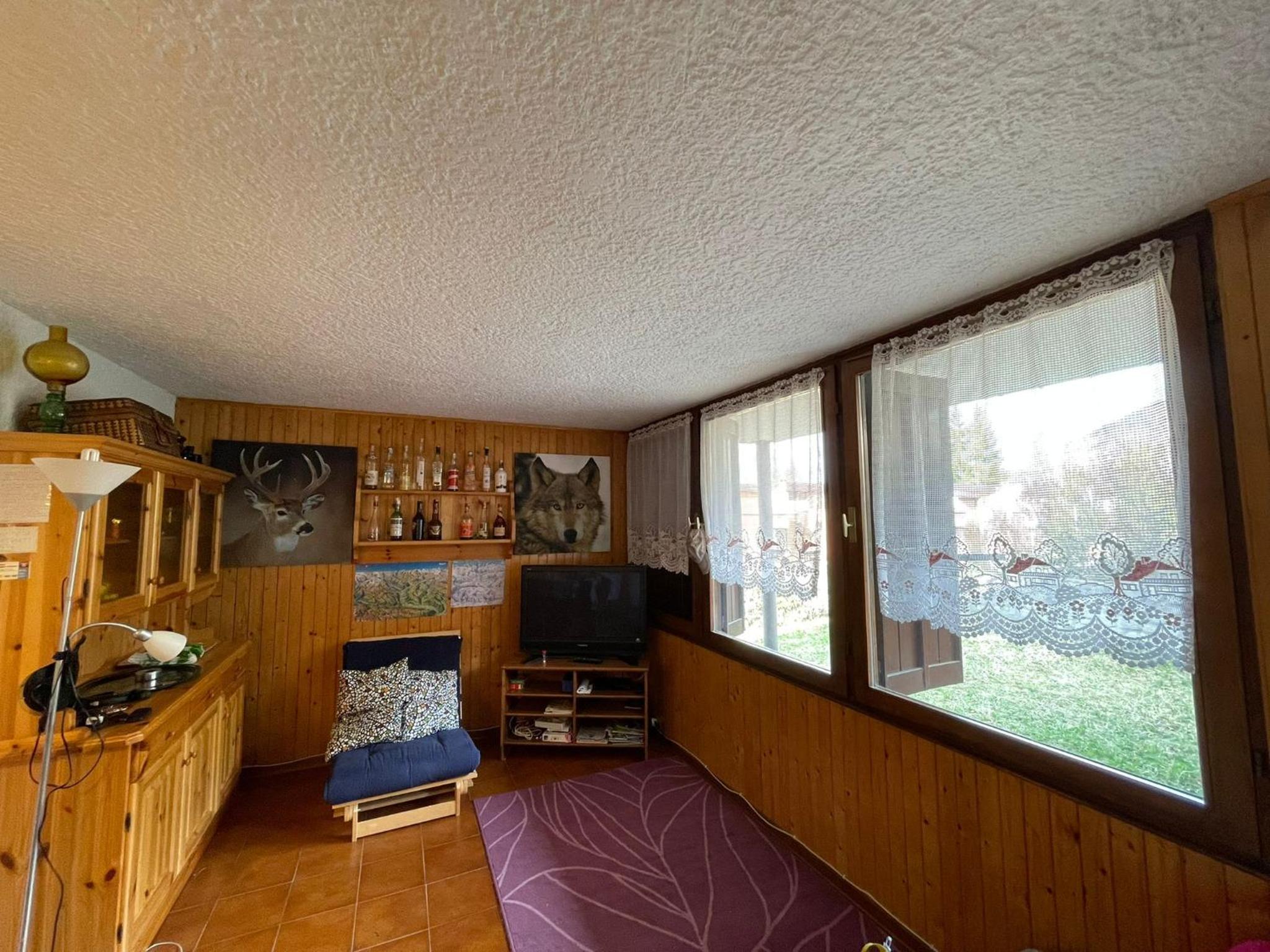 Two-Bedroom House photo 3