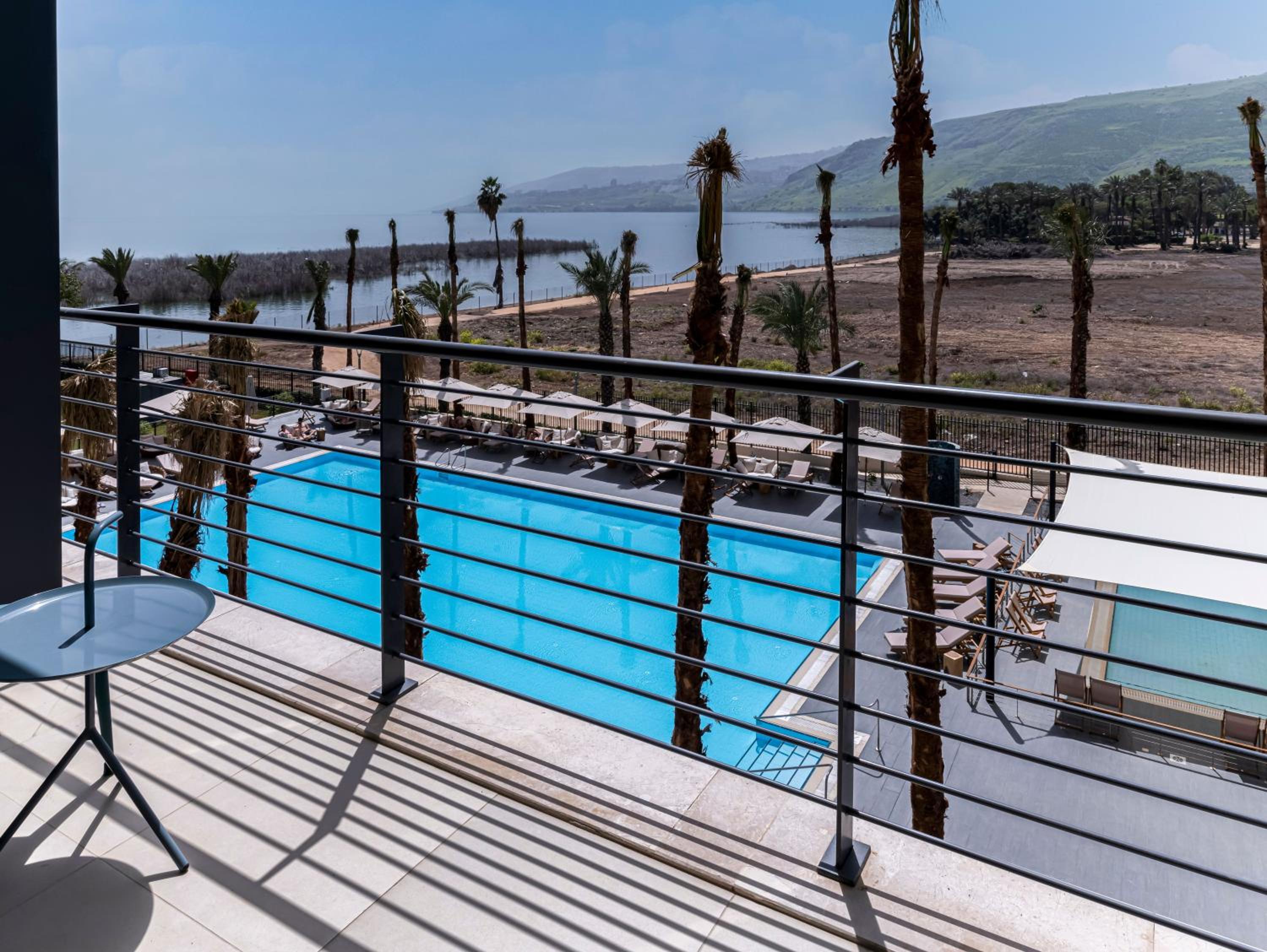 Arbel Room Pool View  - Photo 3