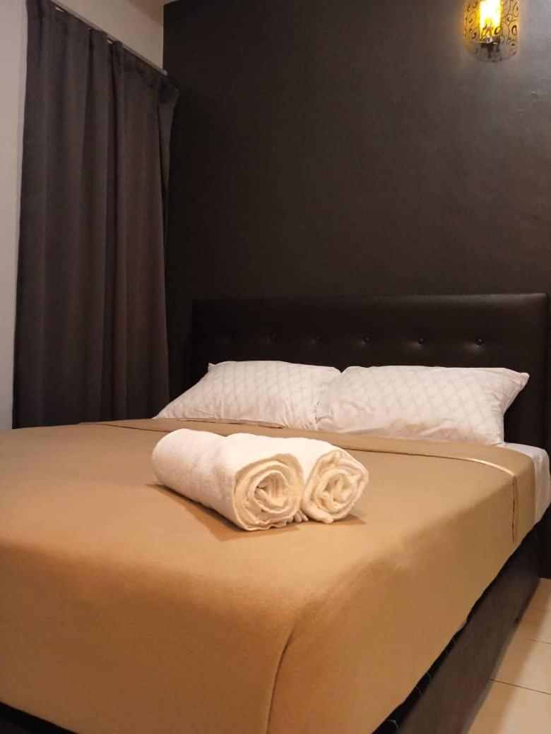 Standard Queen Room - Photo 4