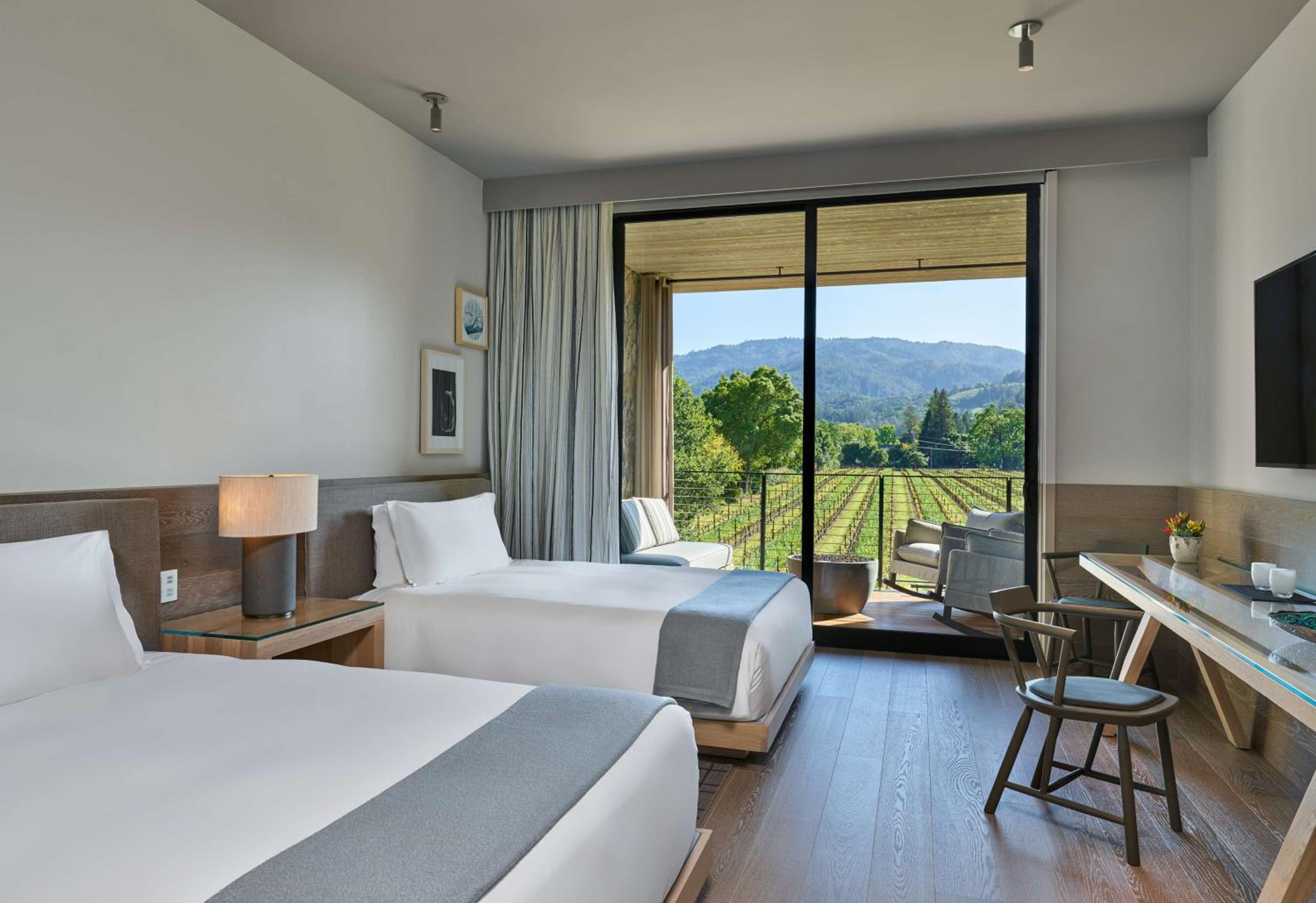 Queen Room with Two Queen Beds, Vineyard View and Balcony