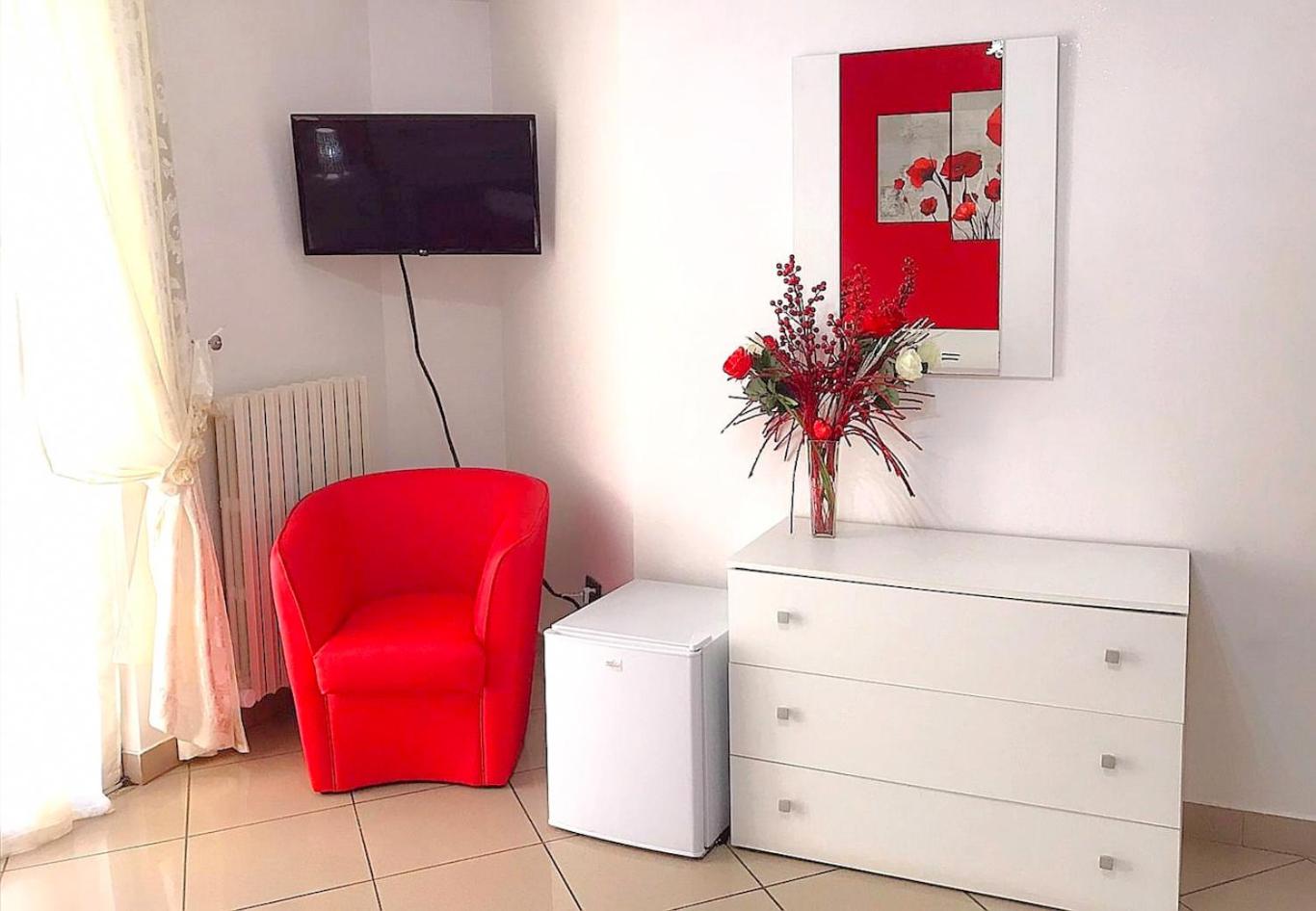 Double Room with Private Bathroom photo 3