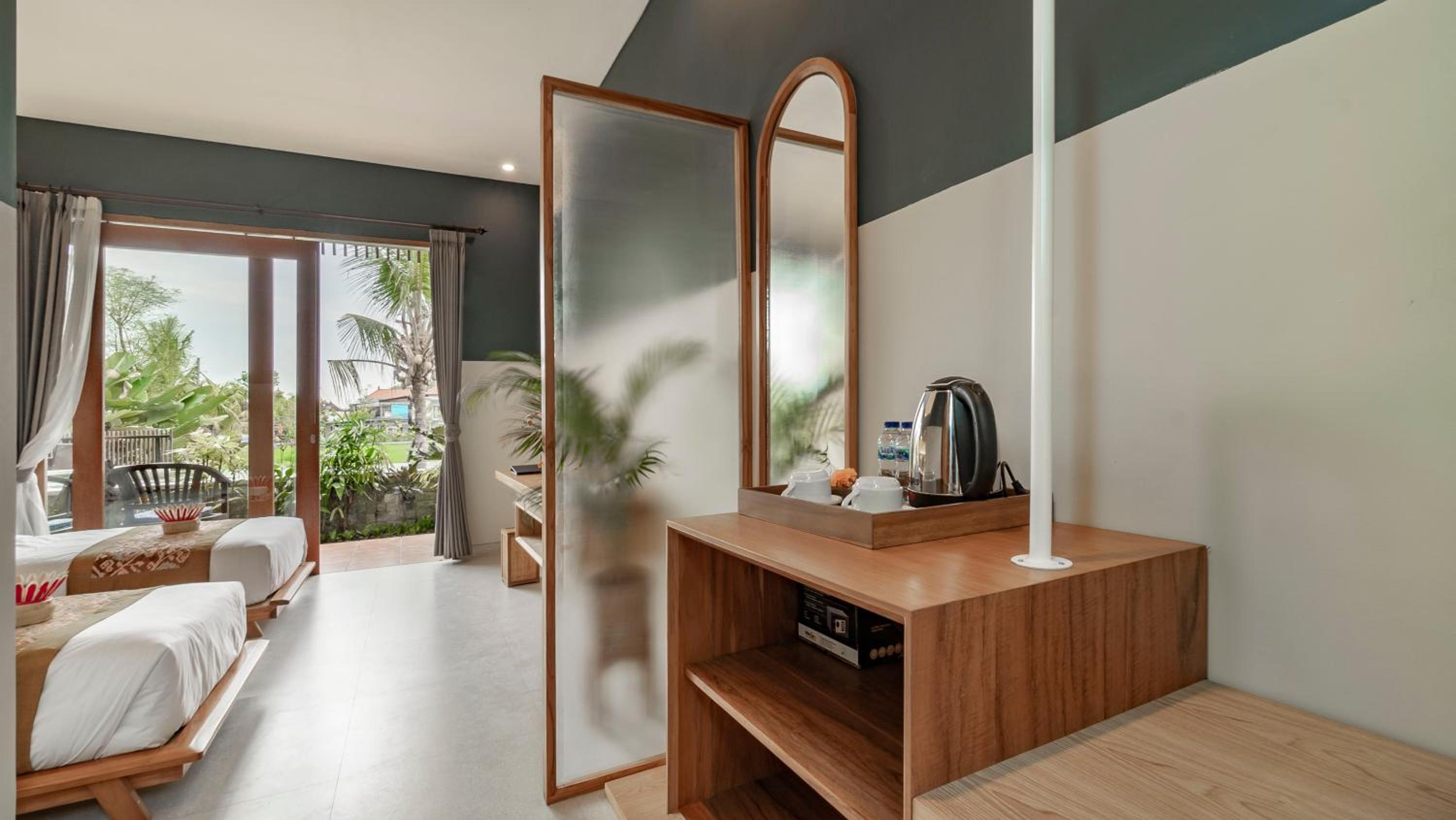 Double or Twin Room with Rice Field View - Photo 4