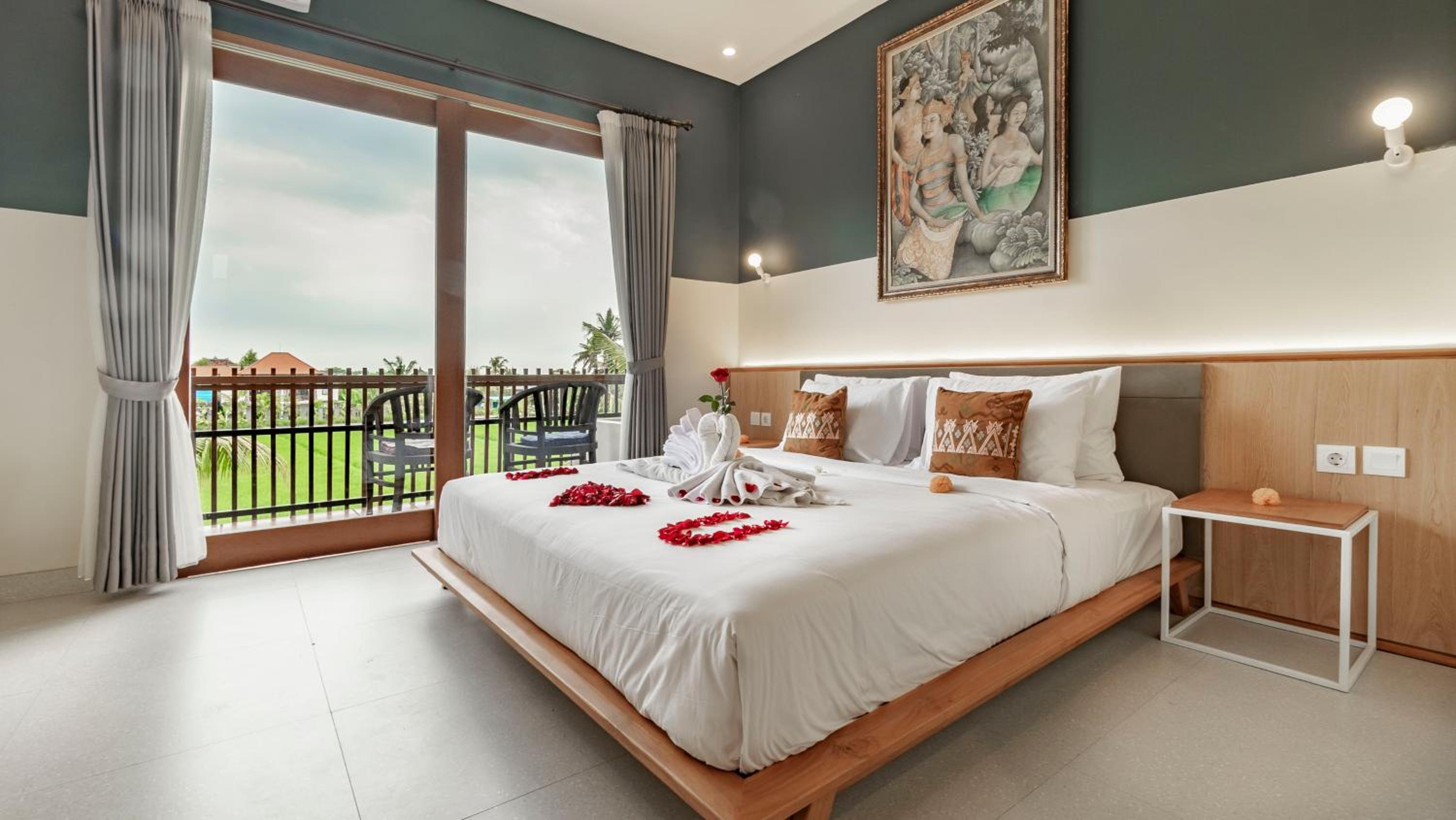 Double or Twin Room with Rice Field View - Photo 5