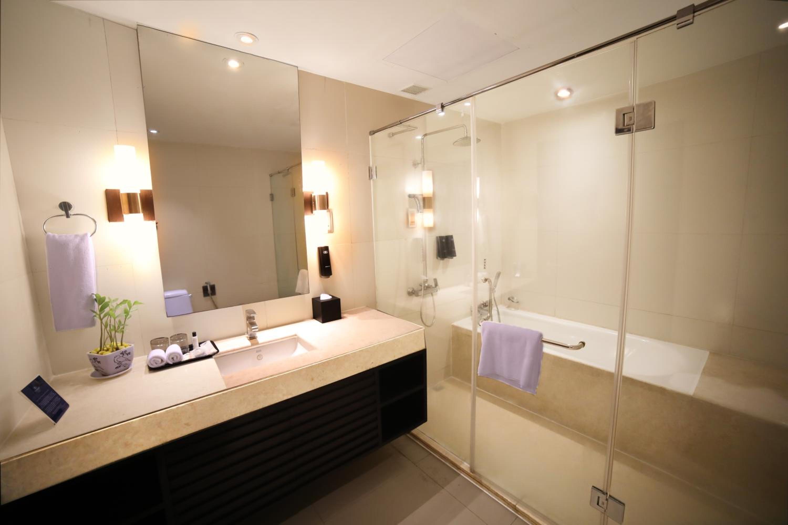 Classic One-Bedroom Apartment (2 pints of beer served complimentary) - Photo 7