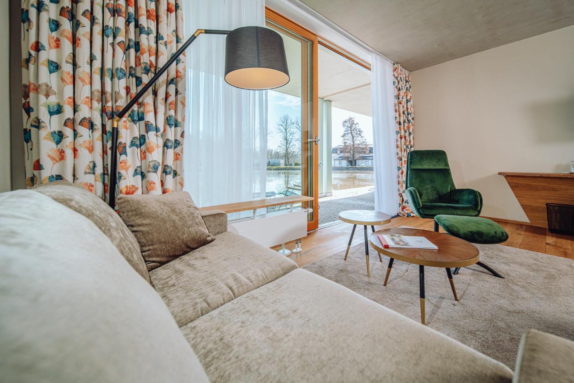 Deluxe Double Room with Balcony photo 1