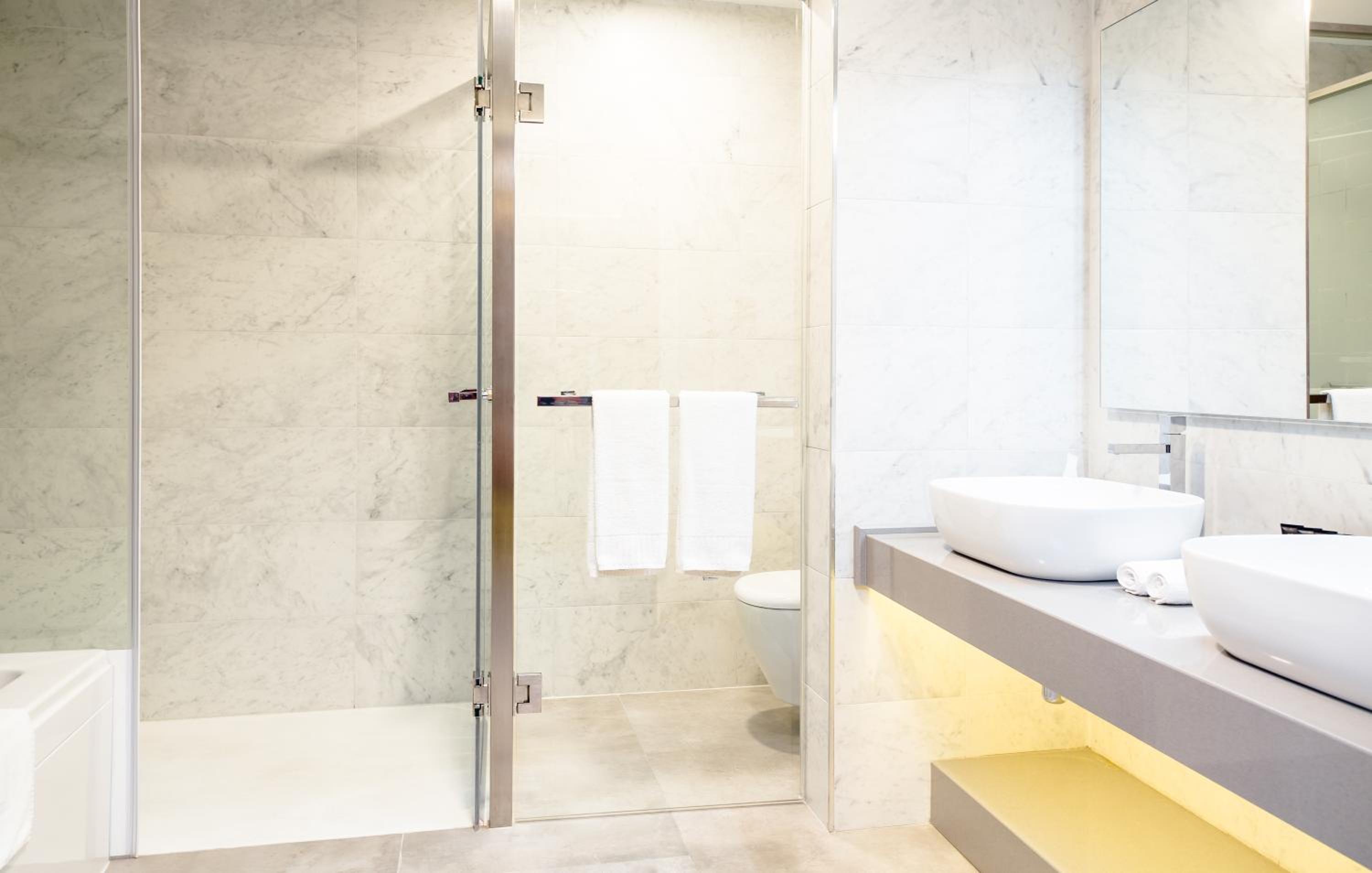 Executive Suite thumbnail 6