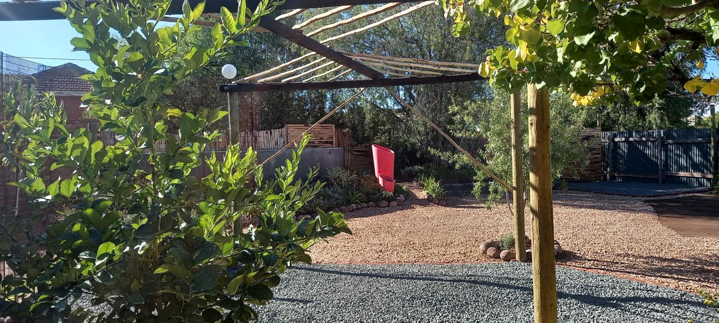 Double Room with Patio - Photo 27