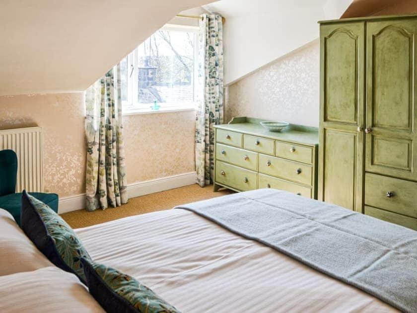 Four-Bedroom House photo 2