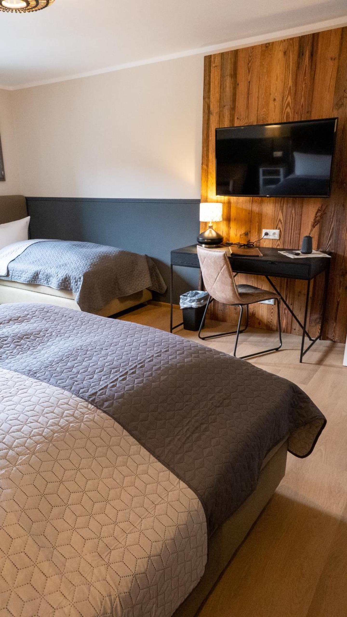 Comfort Triple Room photo 3