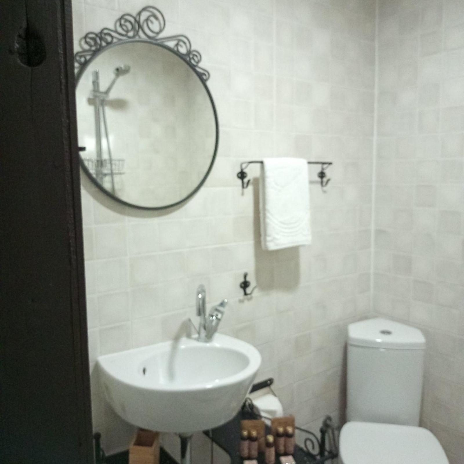 Large Double Room photo 3