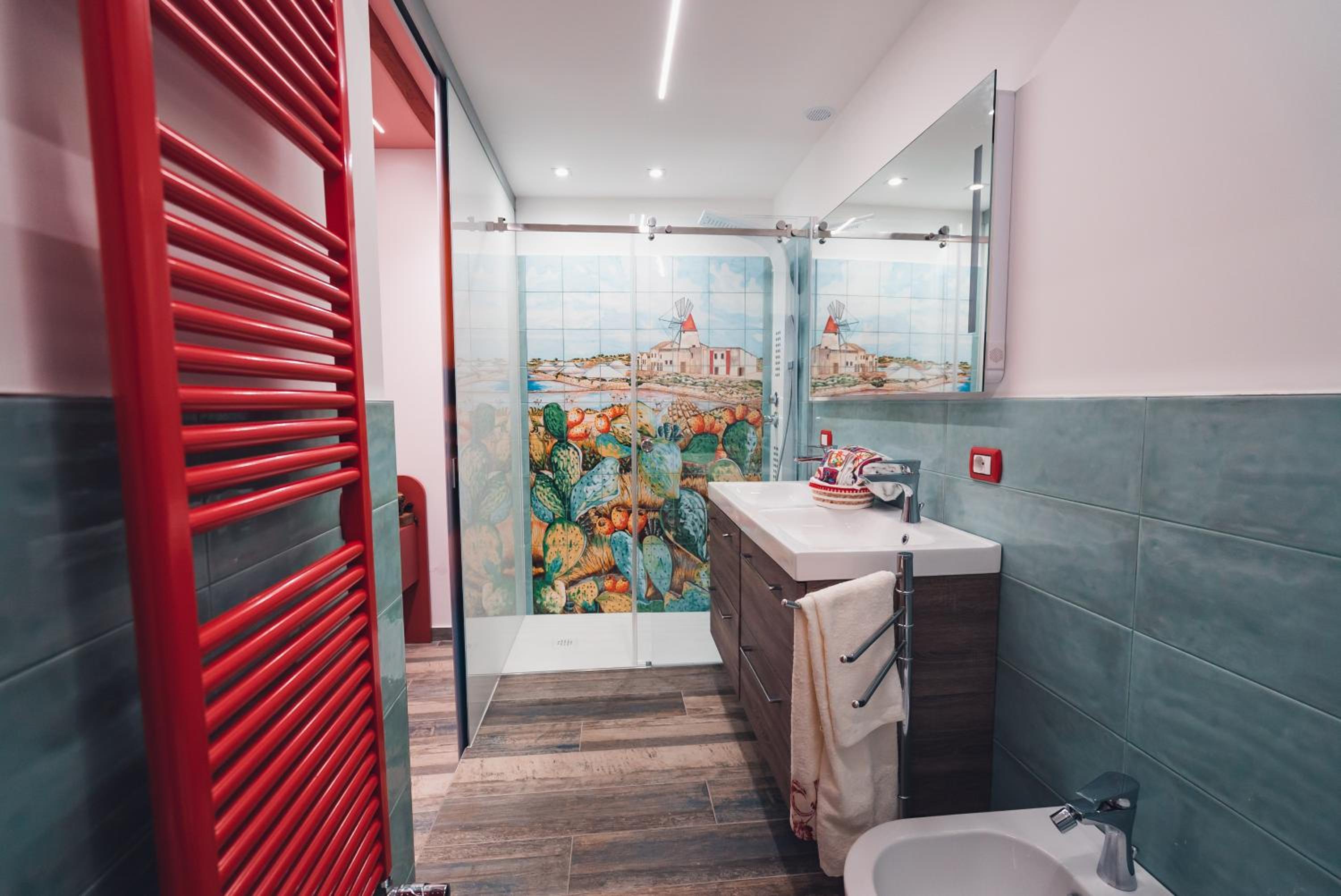 Triple Room with Private Bathroom - Photo 7