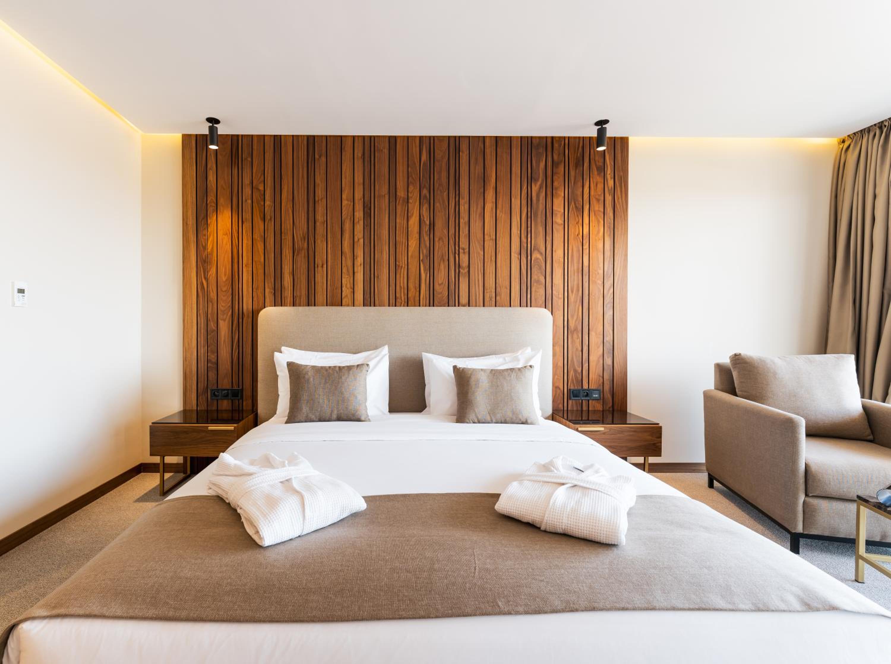 Superior Double Room - Photo 1