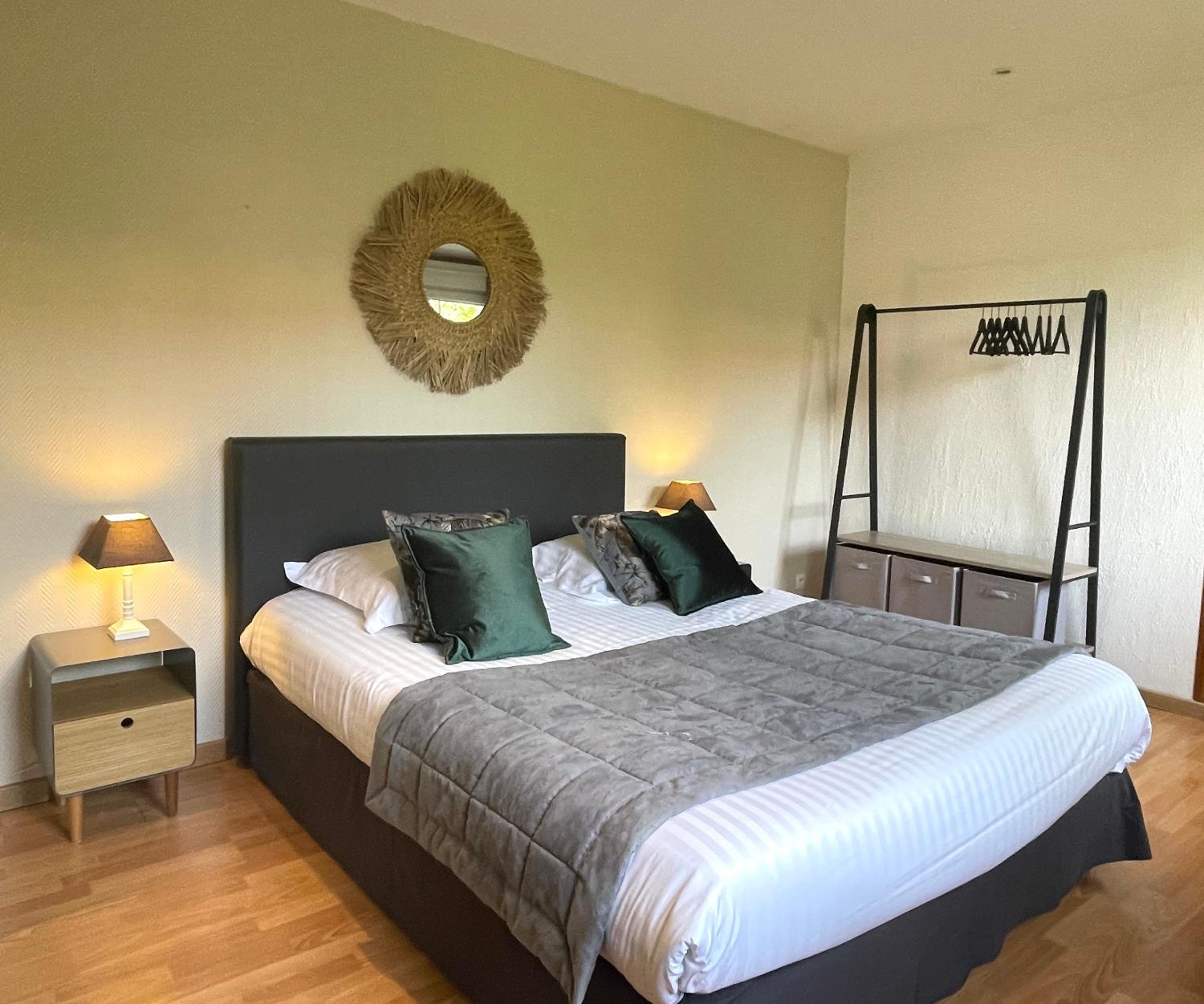 Cottage (4 Adults)