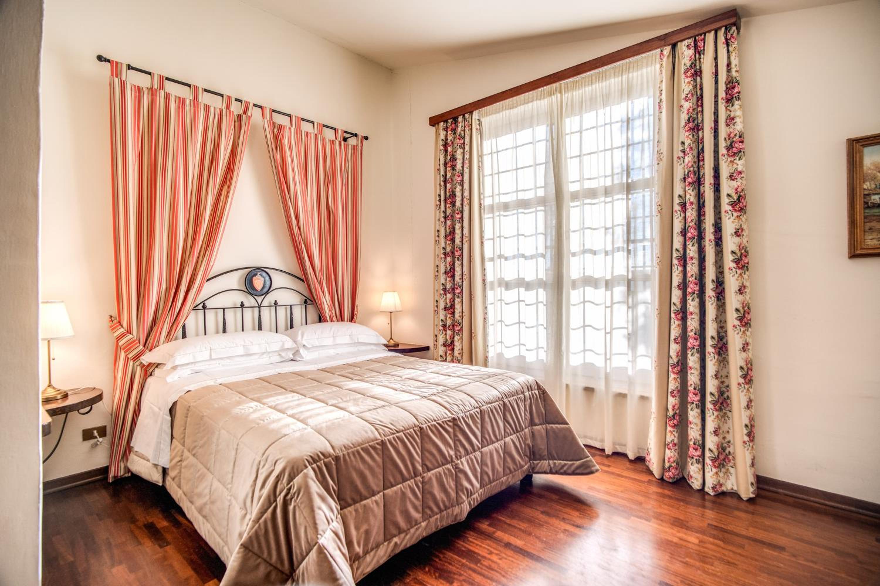 Superior Double or Twin Room - Photo 2