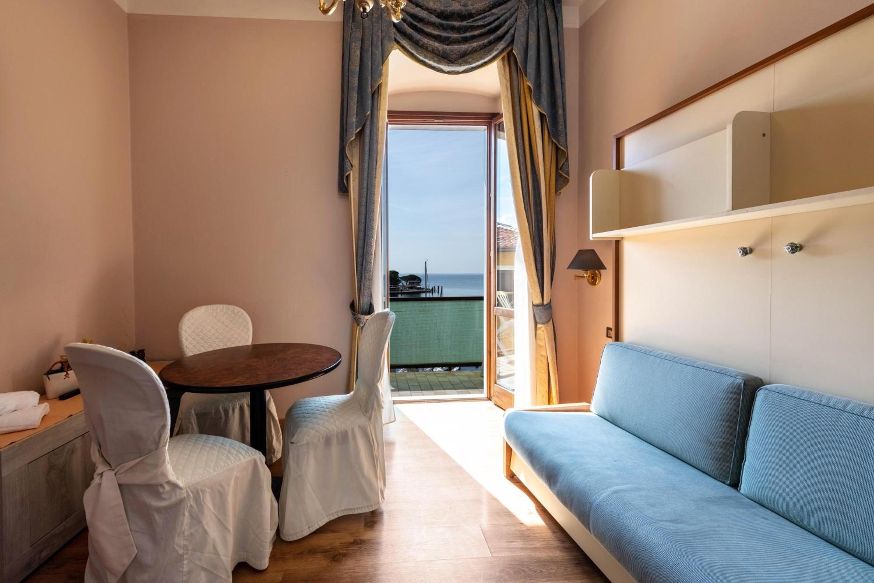 Quadruple Room with Shower