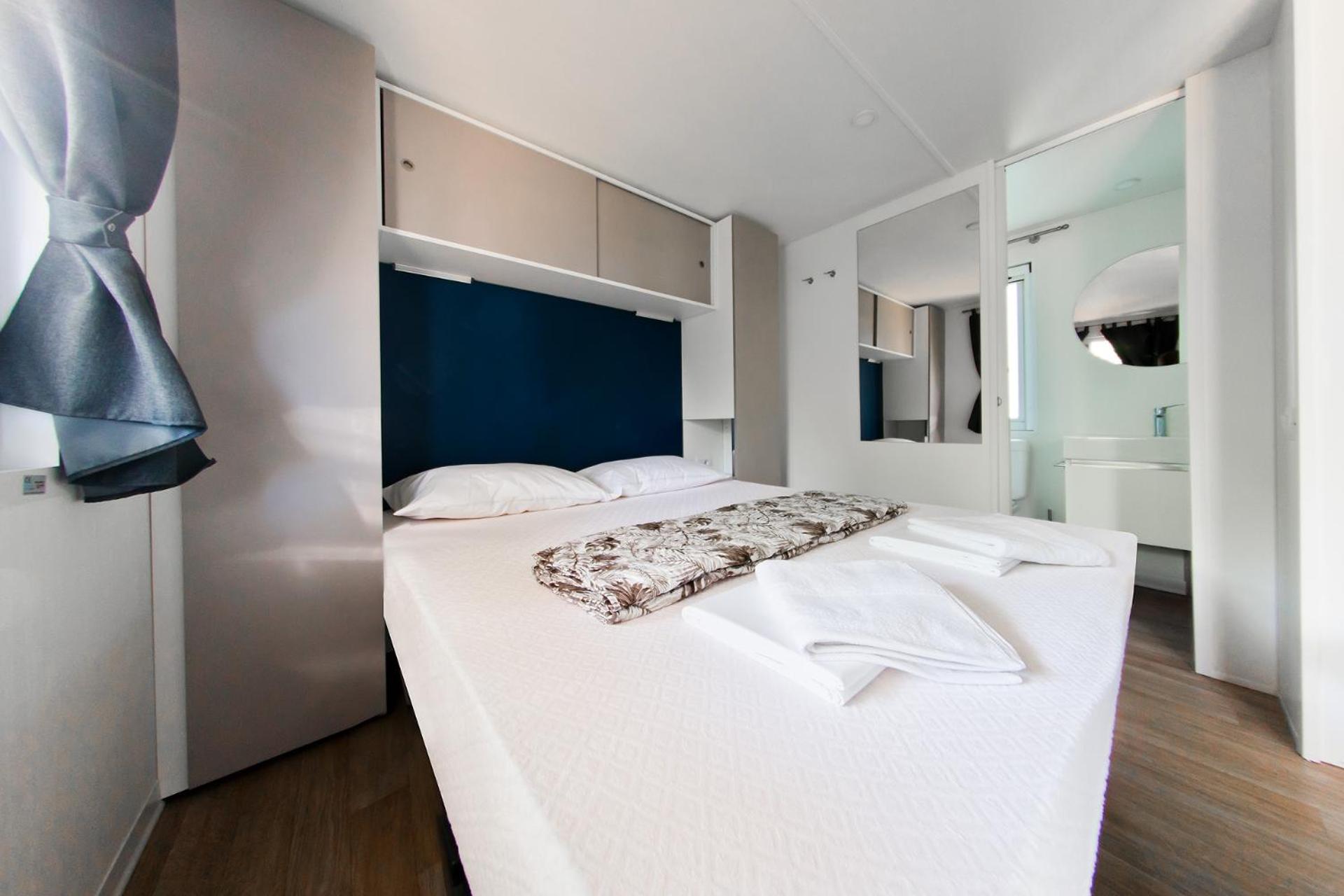 Standard Mobile Home (3 Bedrooms)