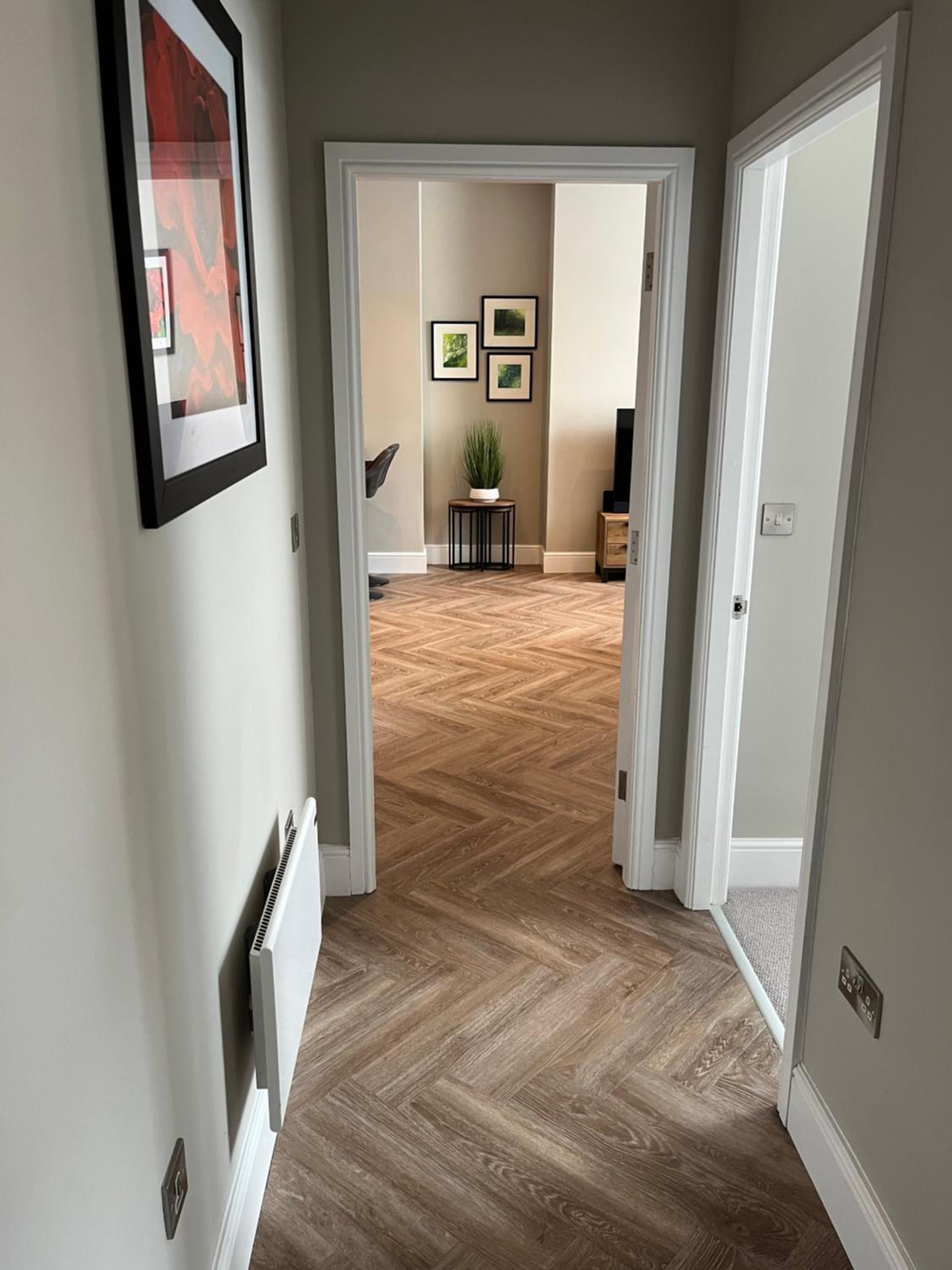 Apartment - Ground Floor - Photo 1