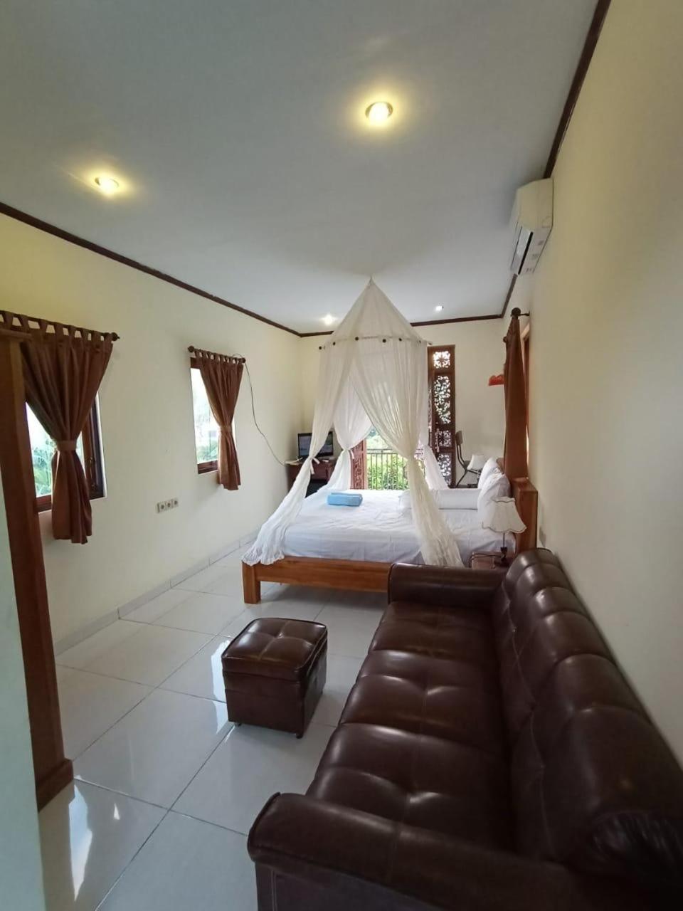 Deluxe Room - Photo 1
