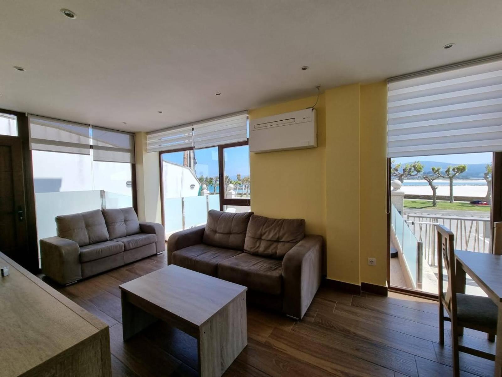 Apartamento con vista al mar