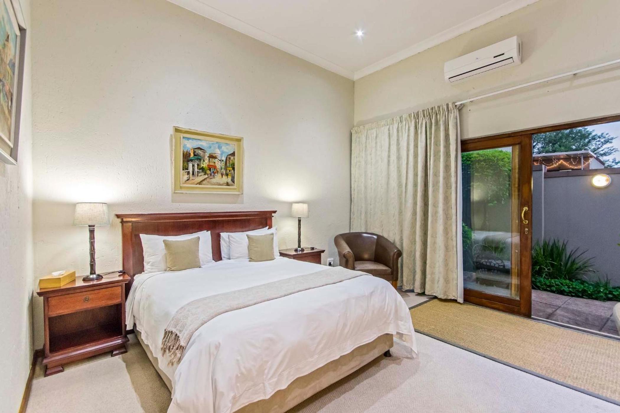 Standard Suite photo 1