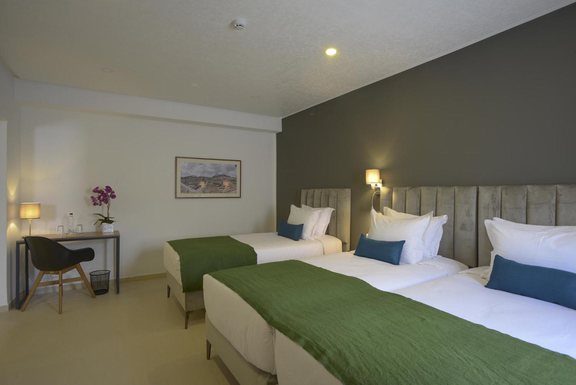 Triple Room photo 2