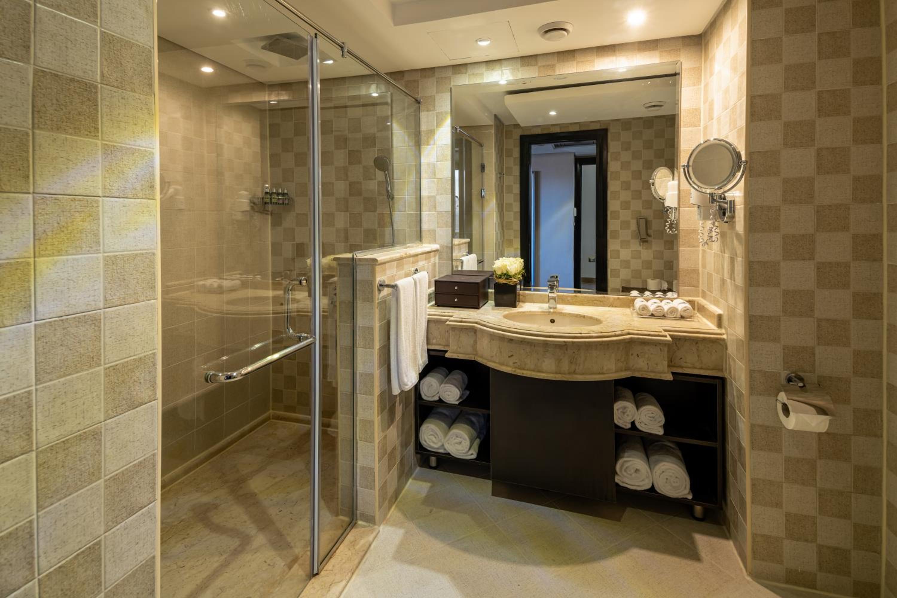 Deluxe Suite Aqua - Photo 5