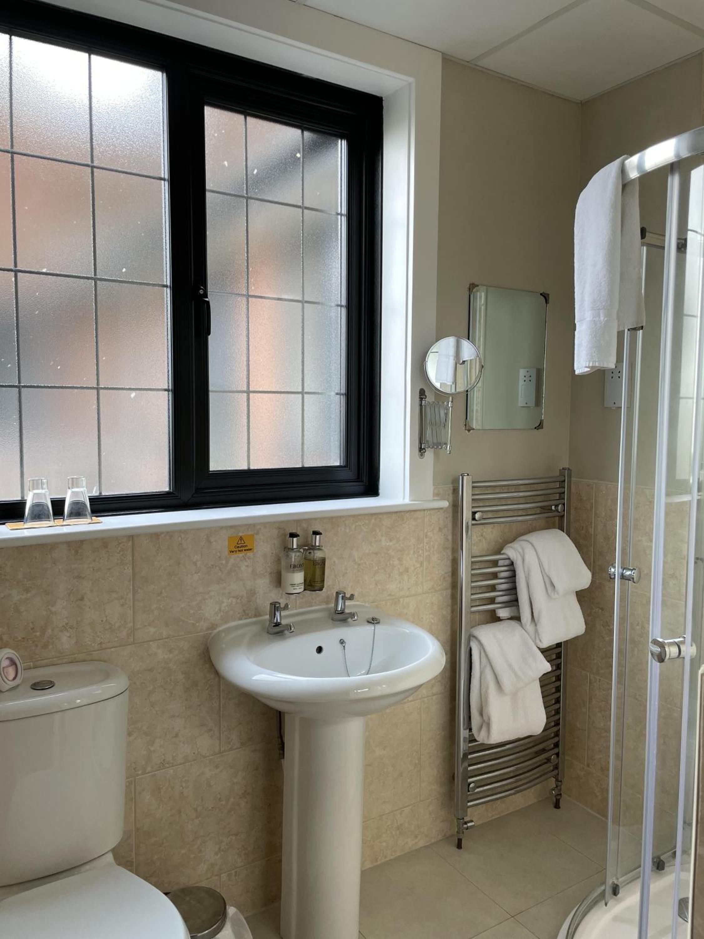 Double Room with Sea View - Photo 21