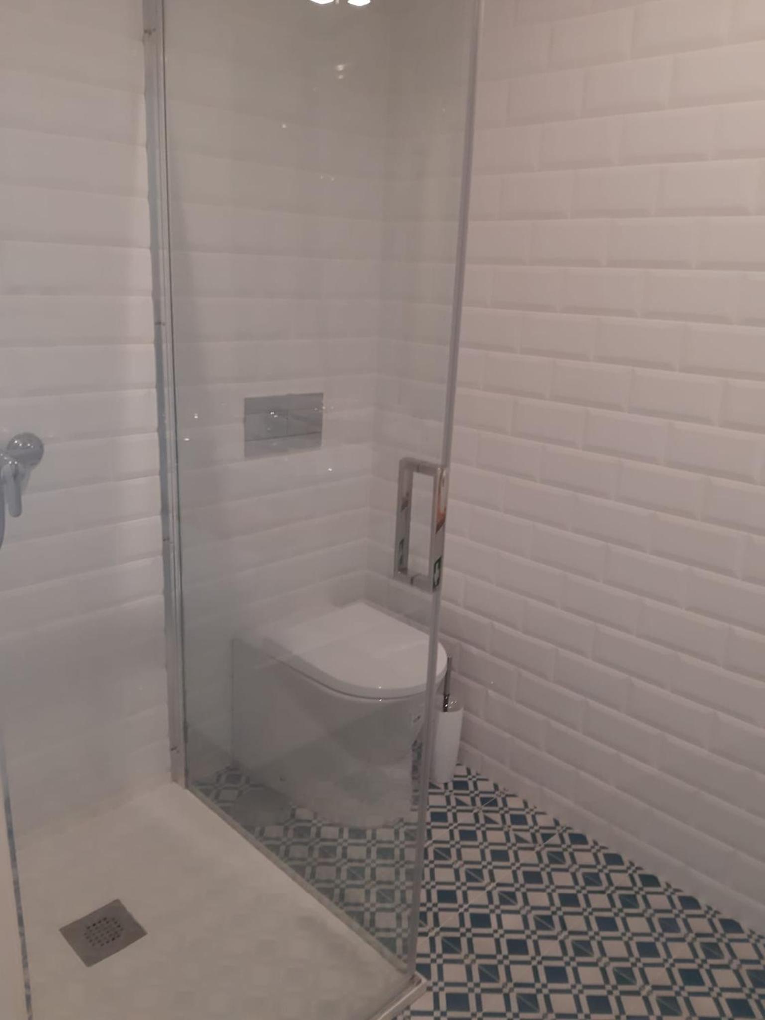 One-Bedroom Apartment - Photo 14