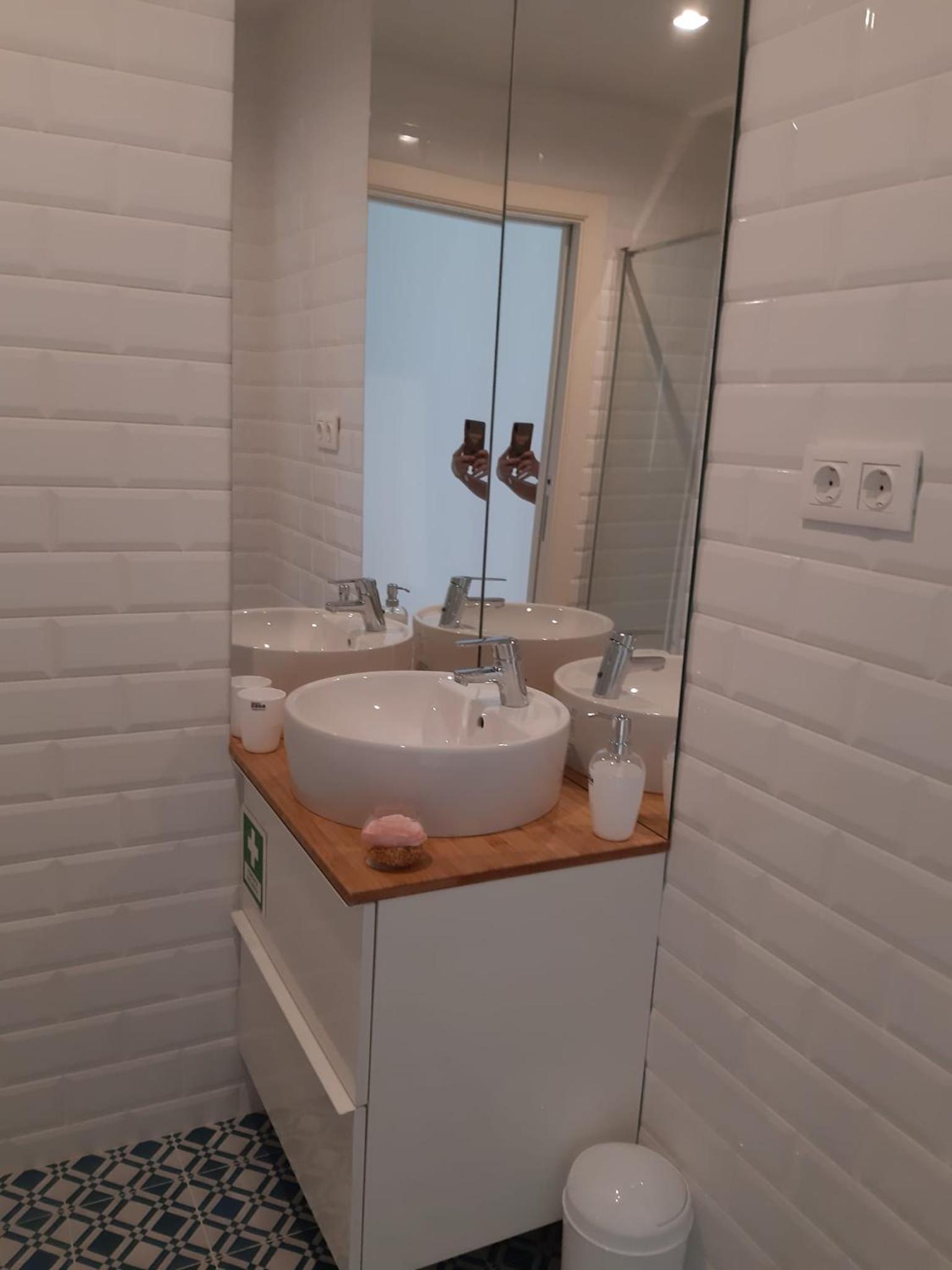 One-Bedroom Apartment - Photo 16