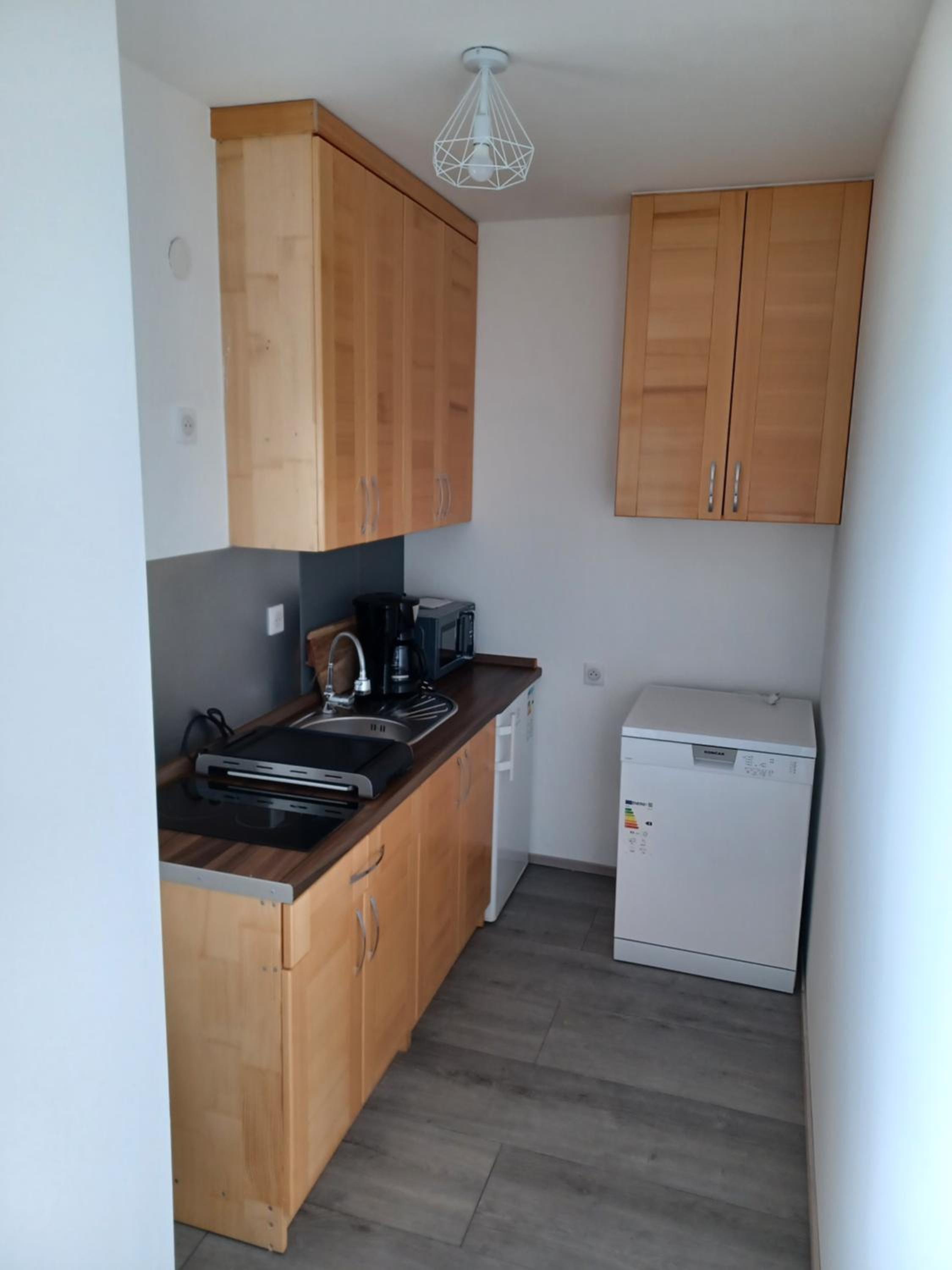 Two-Bedroom Apartment - Photo 6