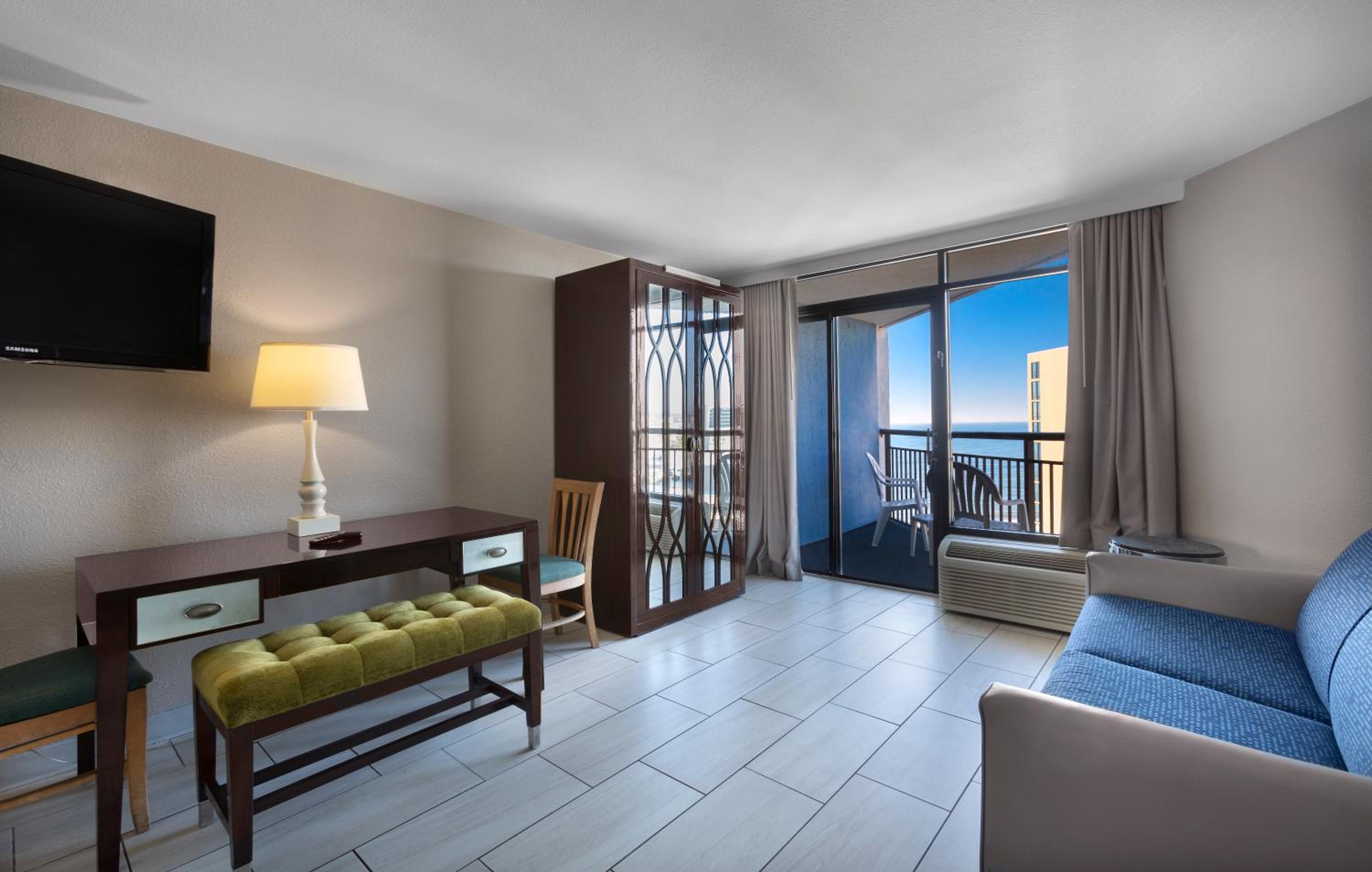 Standard Double Suite with Ocean view