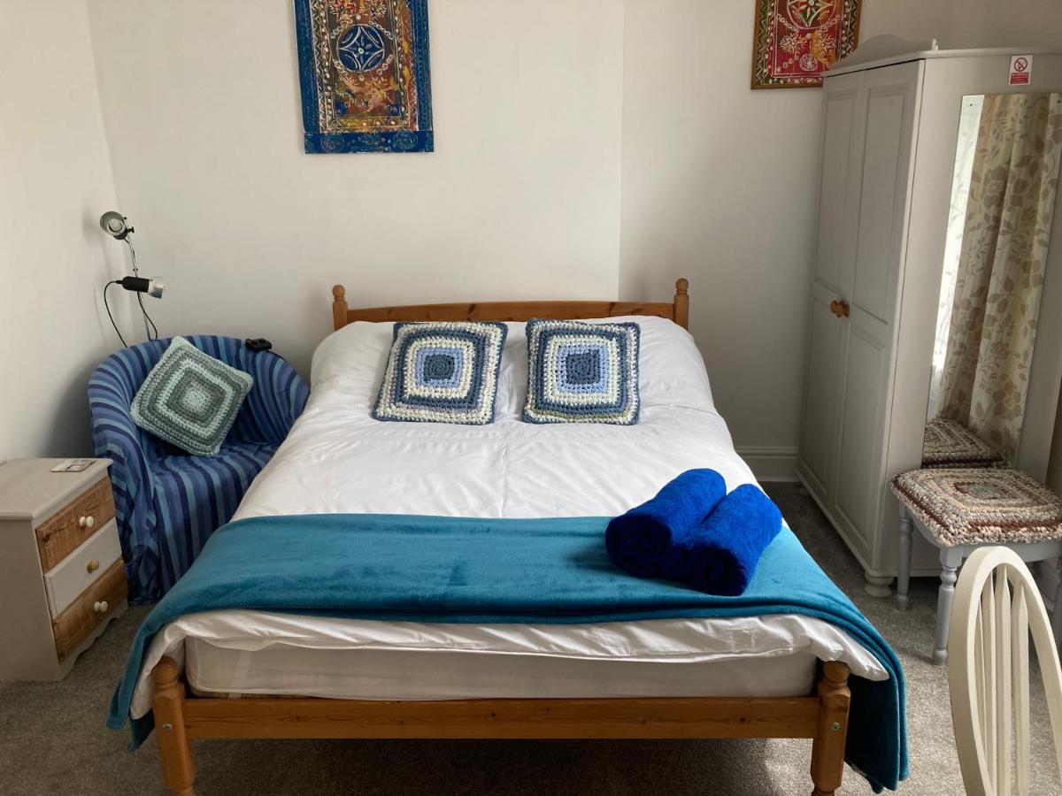 Double Room with Private Bathroom photo 2