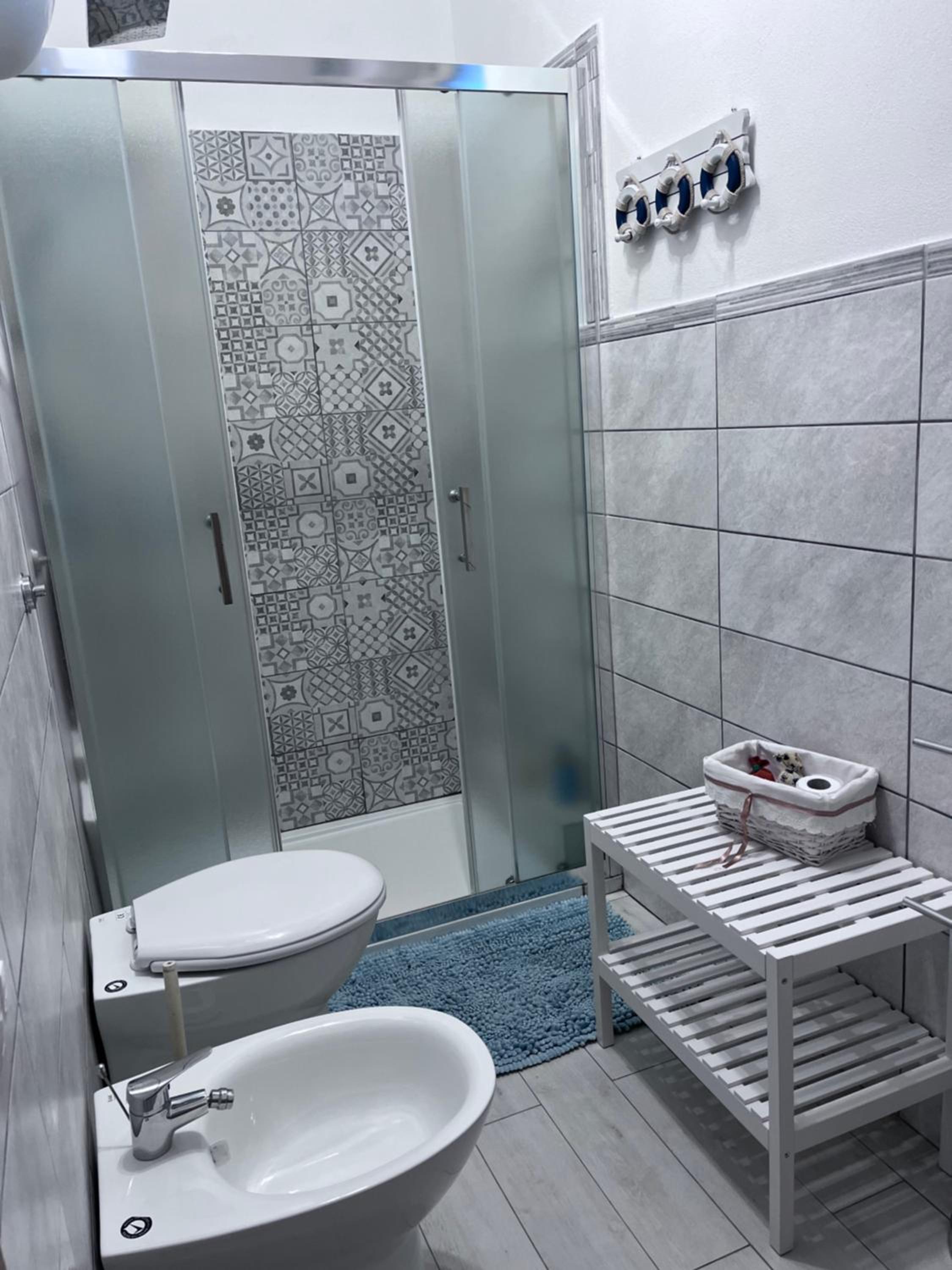 One-Bedroom Apartment - Photo 10