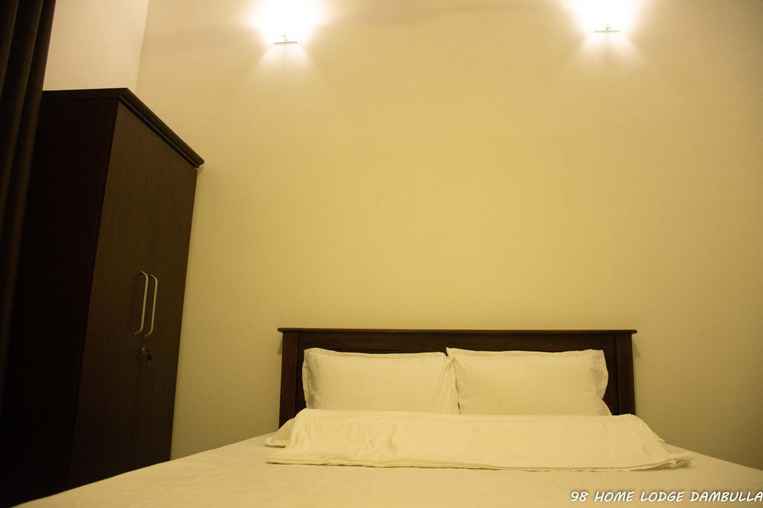 Two-Bedroom Apartment - Photo 7