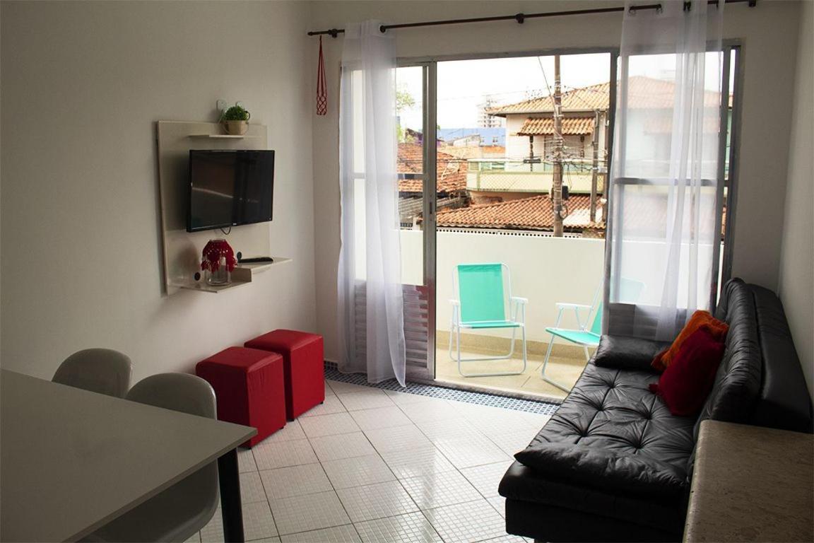 One-Bedroom Apartment - Photo 8