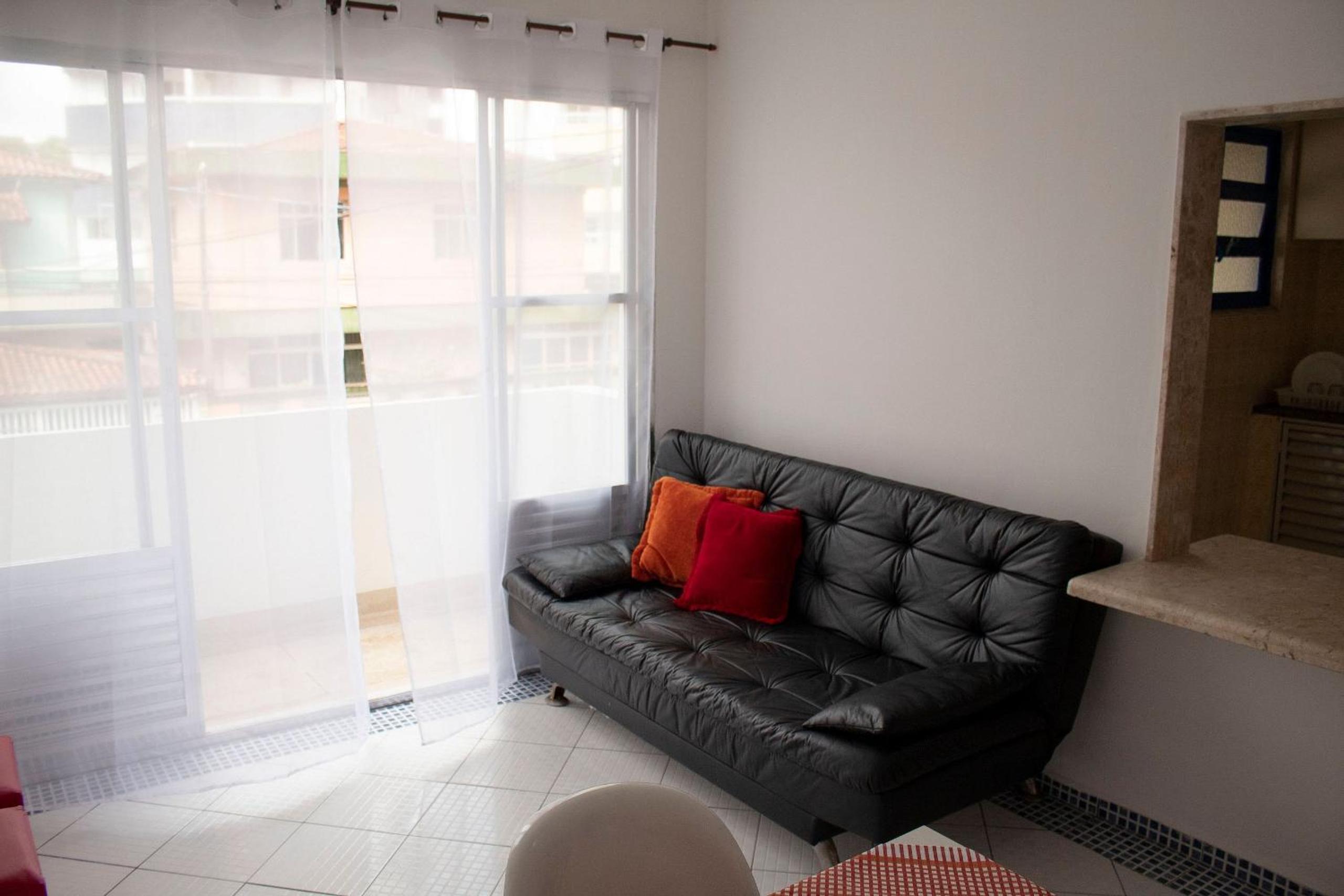 Apartment with Terrace - Photo 1