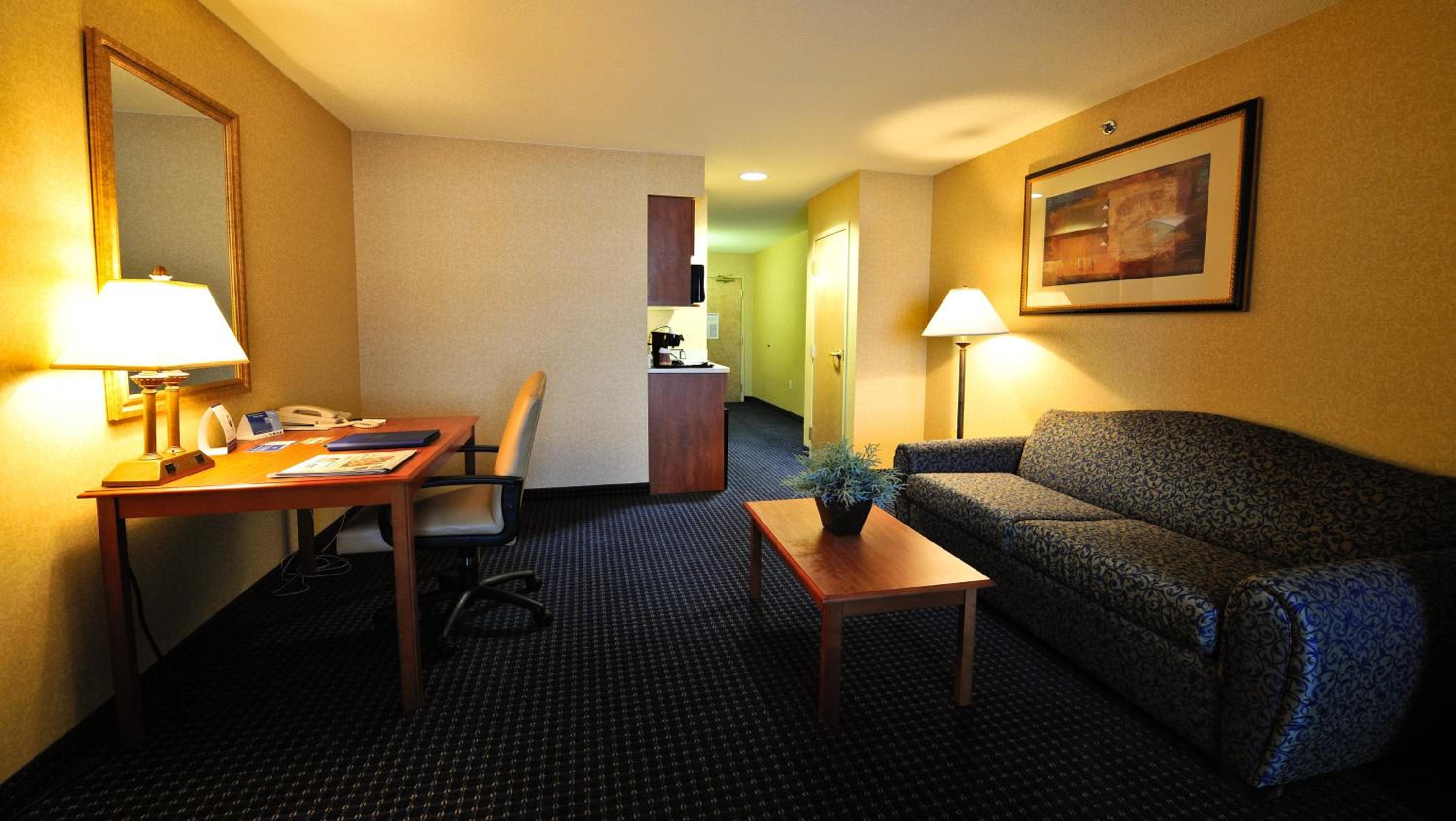King Suite with Sofa Bed - Photo 1
