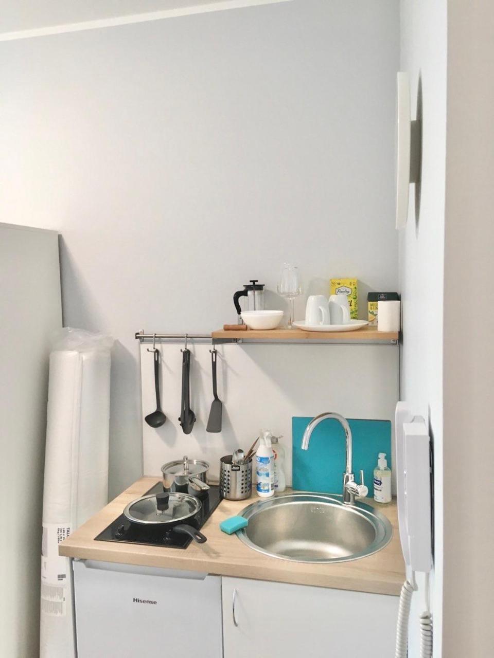 One-Bedroom Apartment - Photo 9