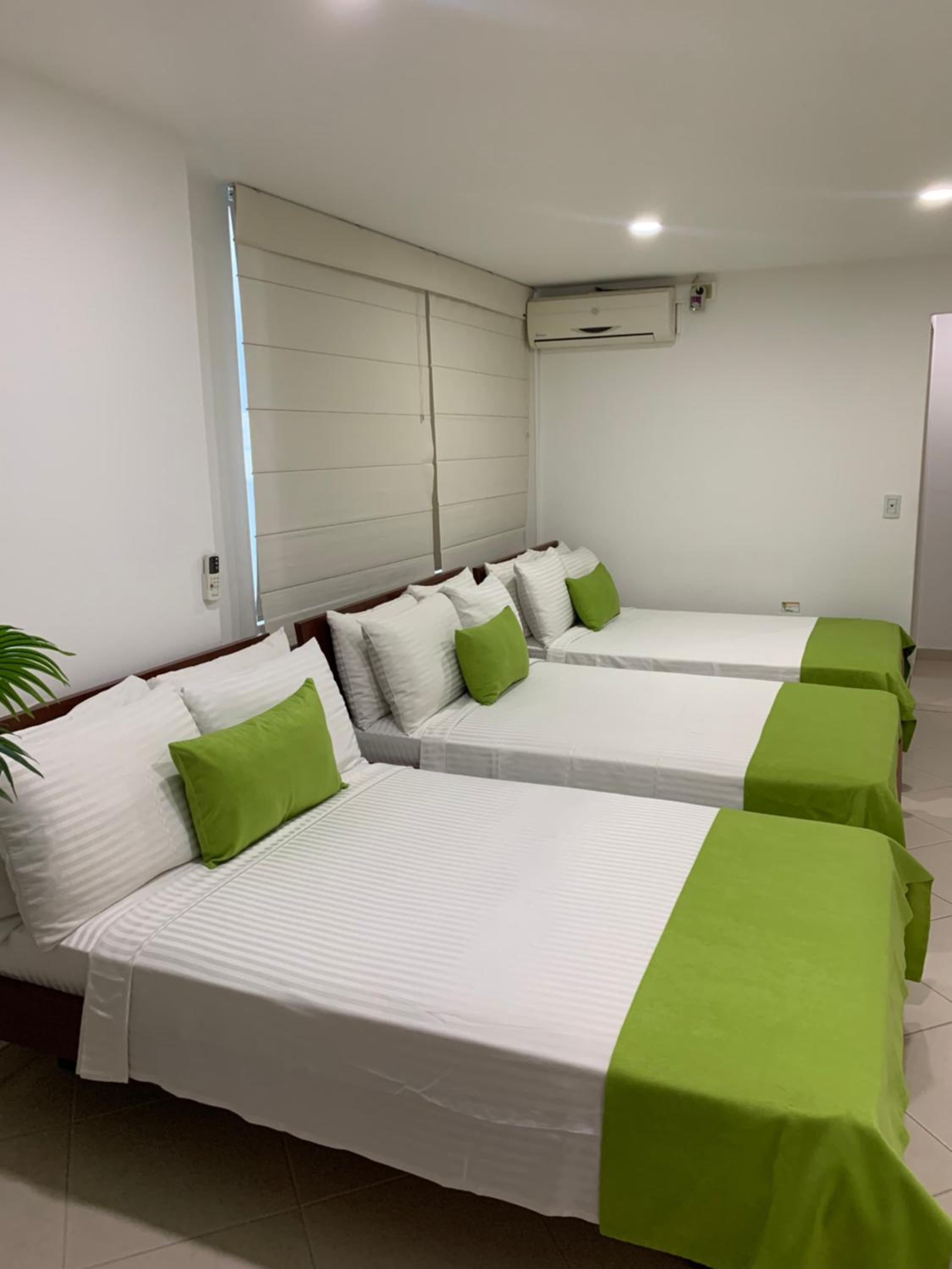 Basic Triple Room photo 1