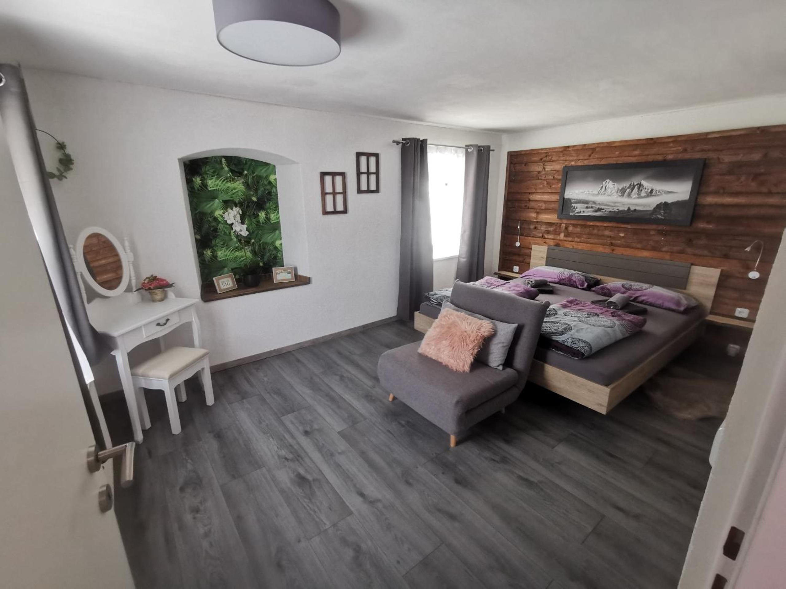 Two-Bedroom Apartment - Photo 1