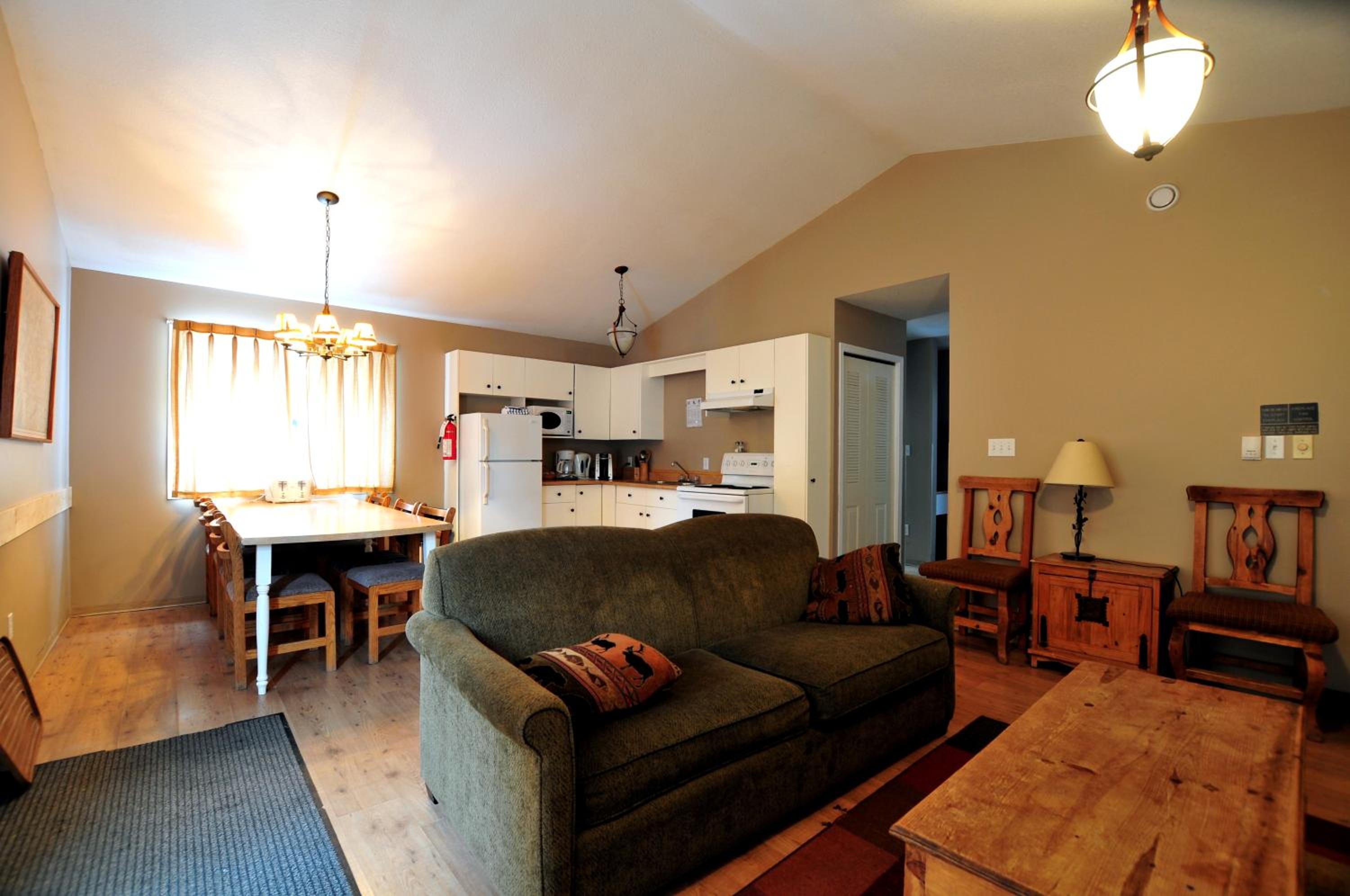 Deluxe Cabin photo 3